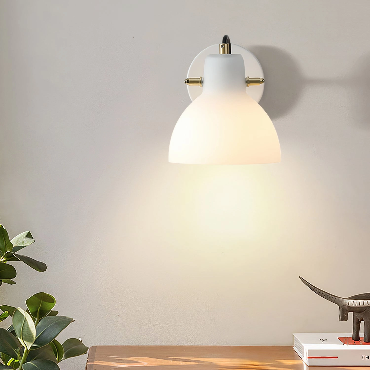 Daniel Wall Lamp