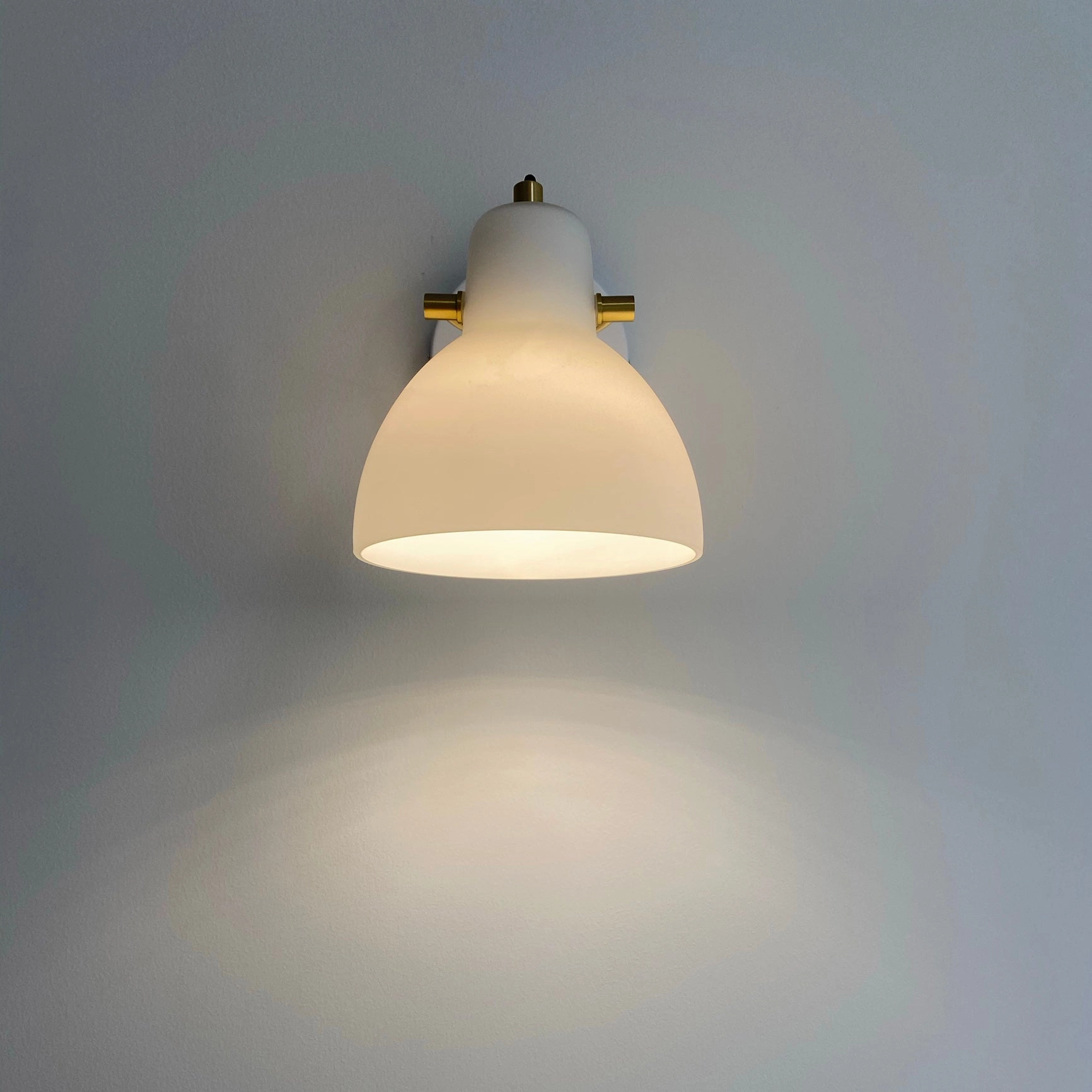 Daniel Wall Lamp