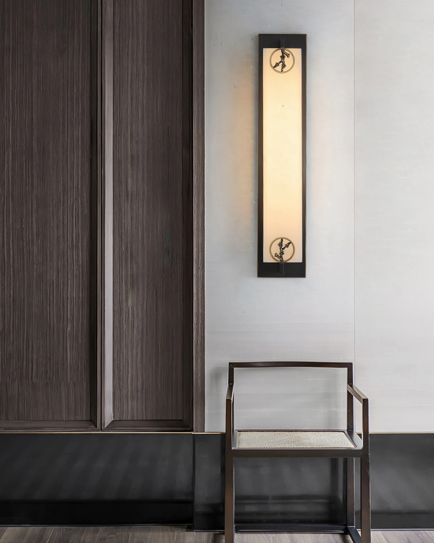 Delmar Wall Lamp