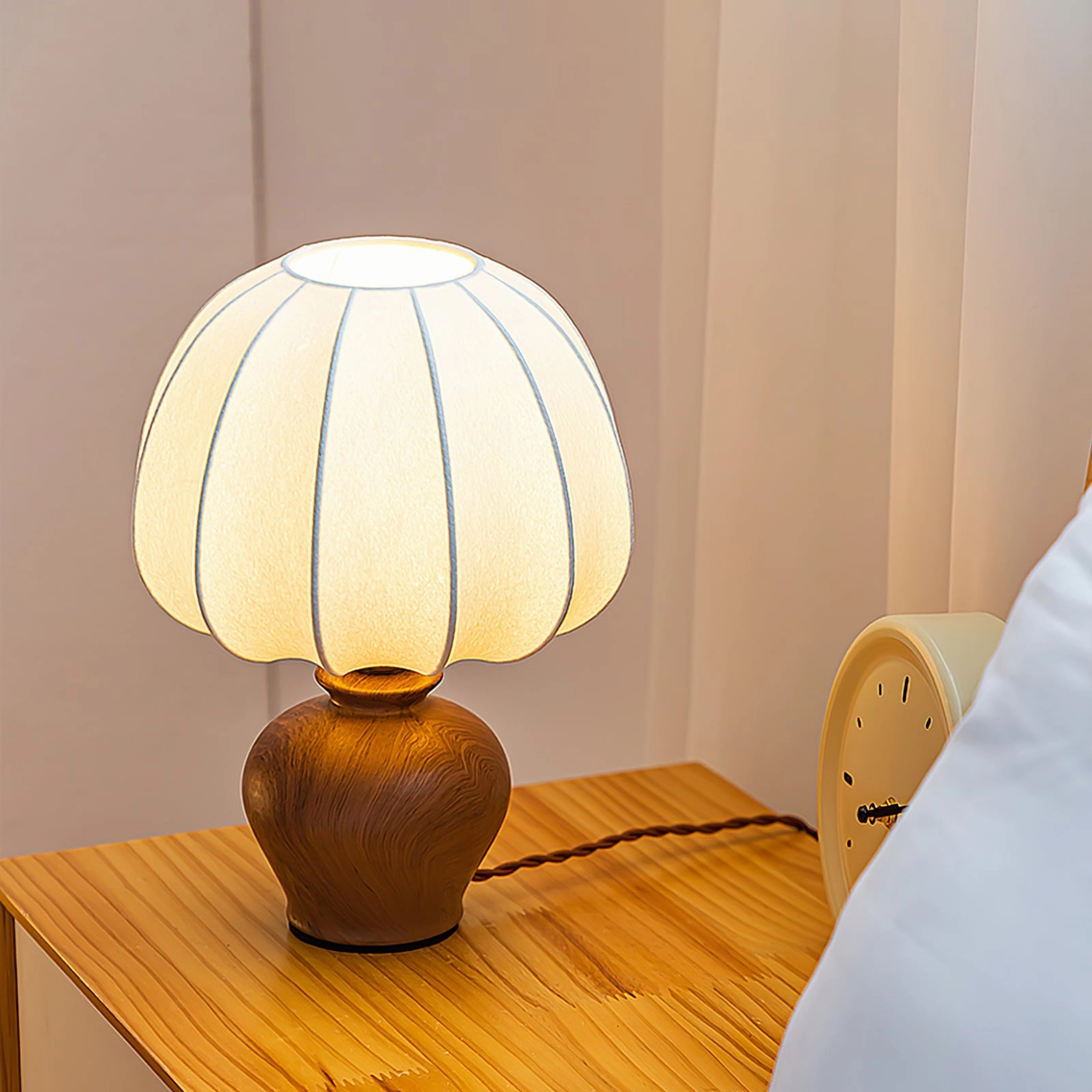 Dion Table Lamp