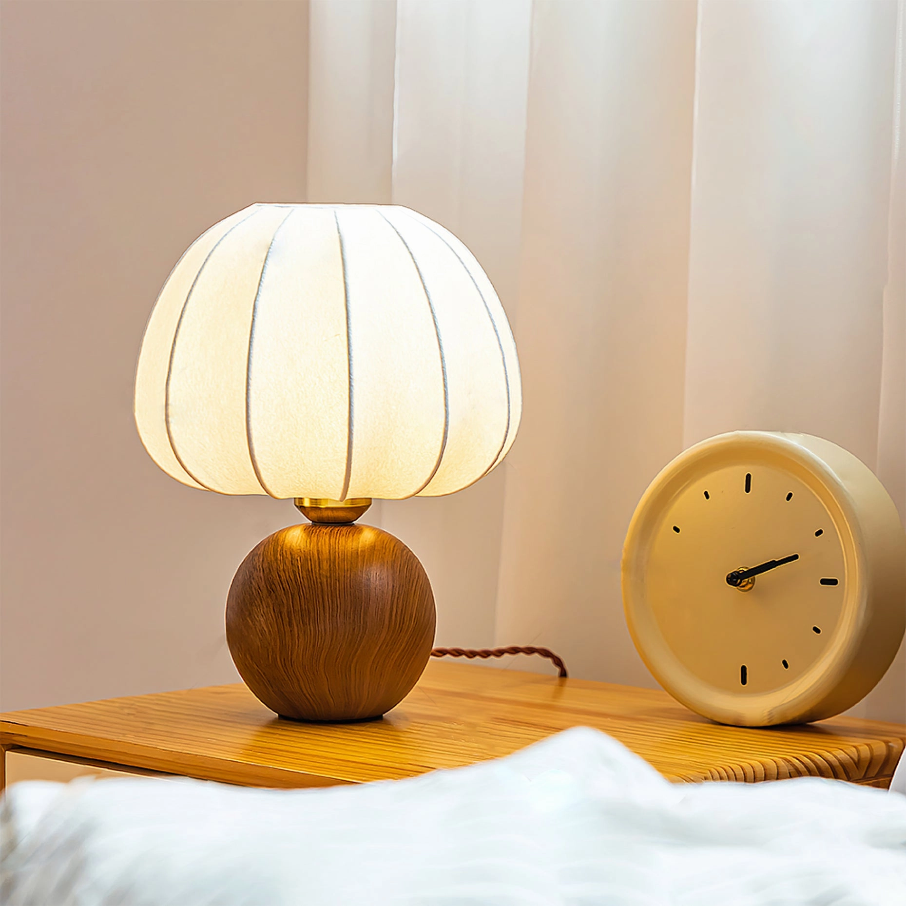 Dion Table Lamp