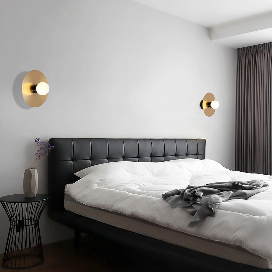 Disc And Sphere Wall Lamp