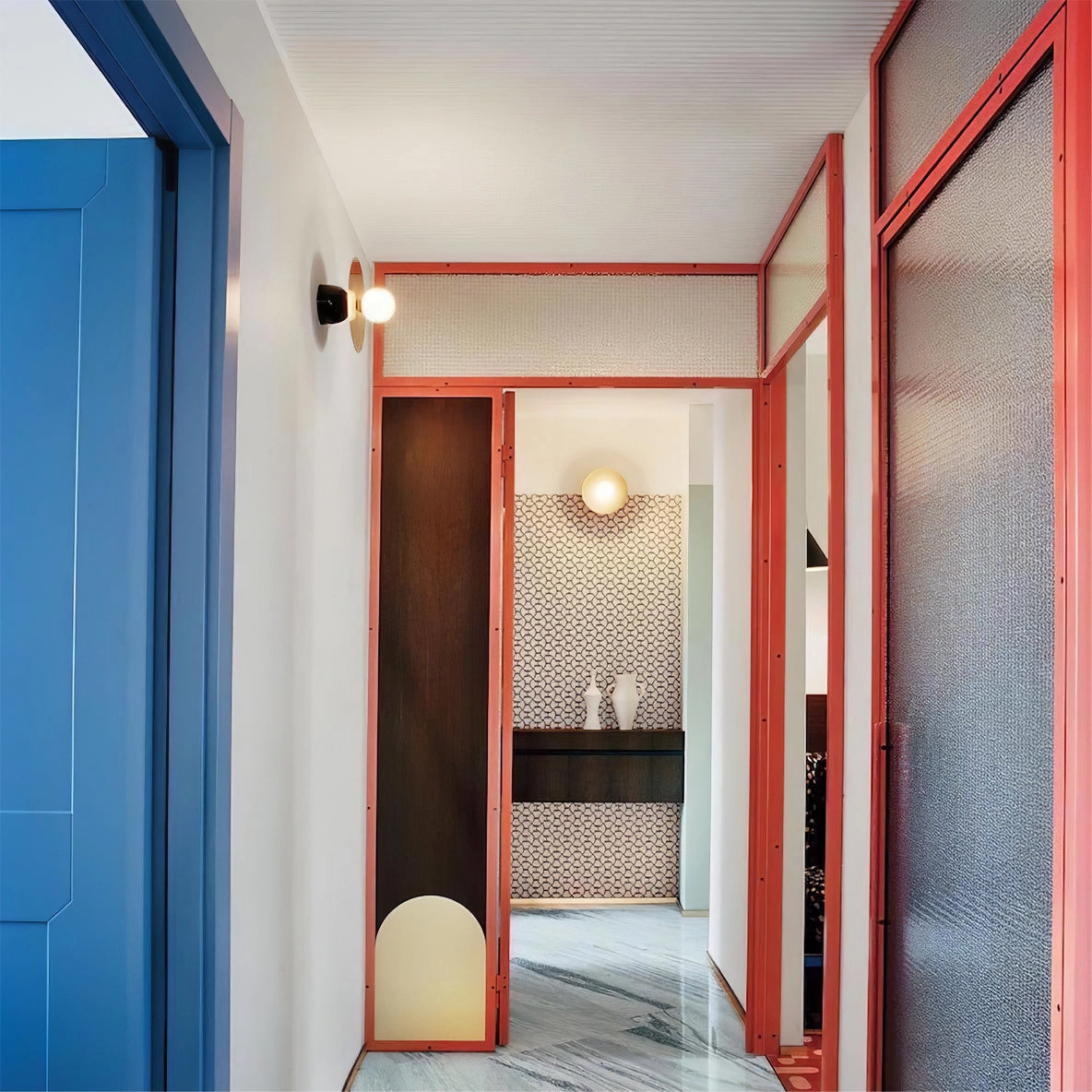 Disc And Sphere Wall Lamp