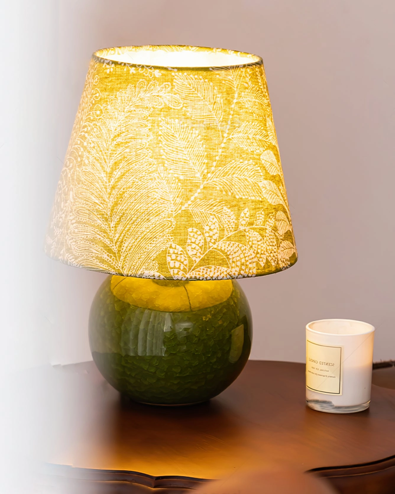 Dolly Table Lamp