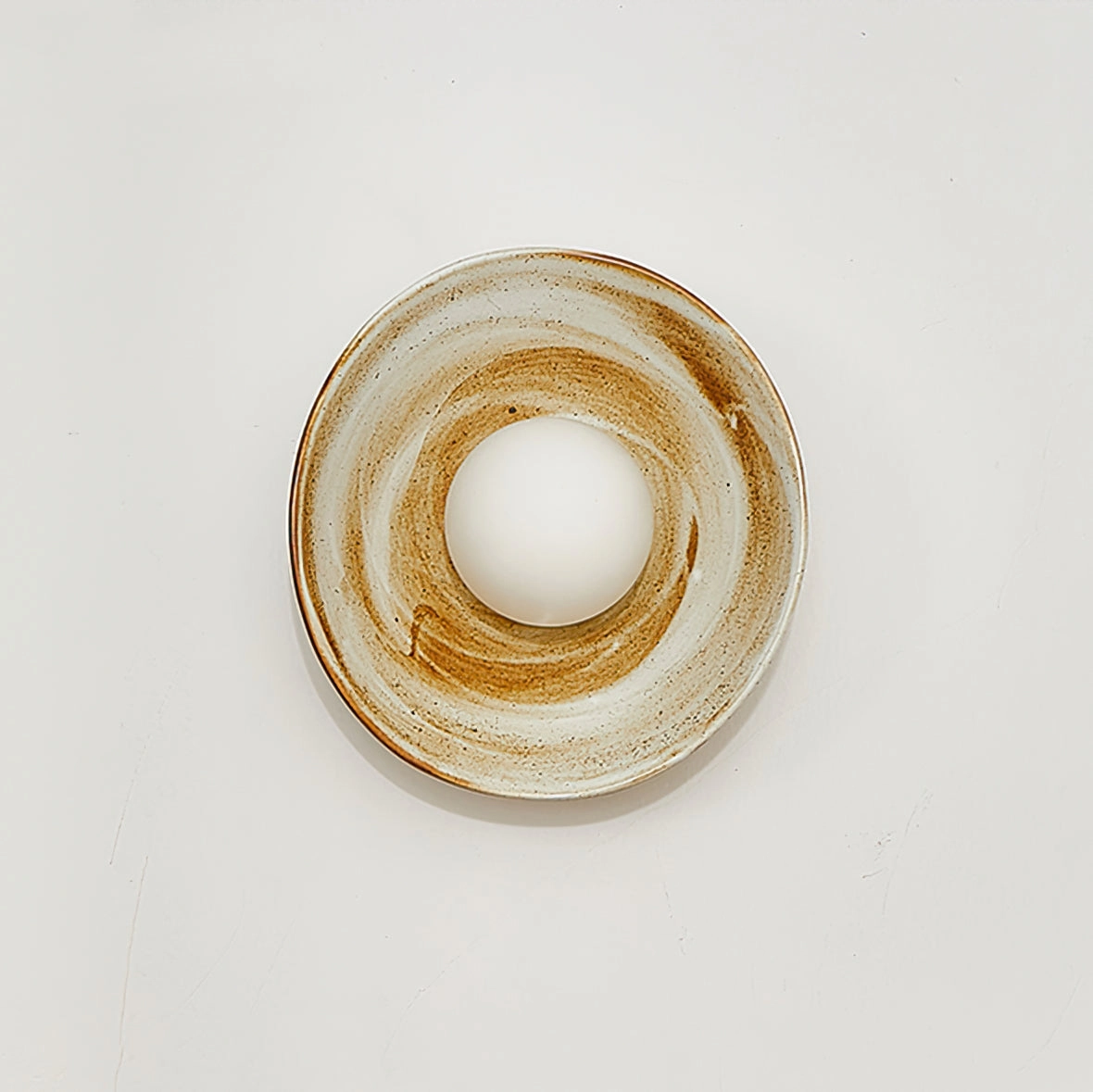 Eala Wall Lamp