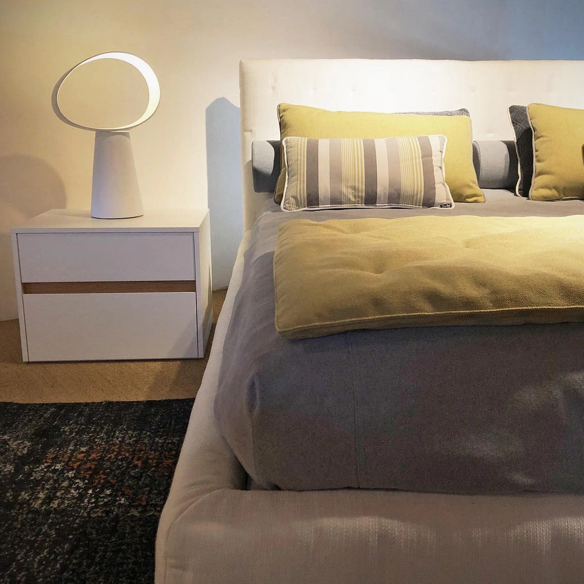 Eclipse Table Lamp