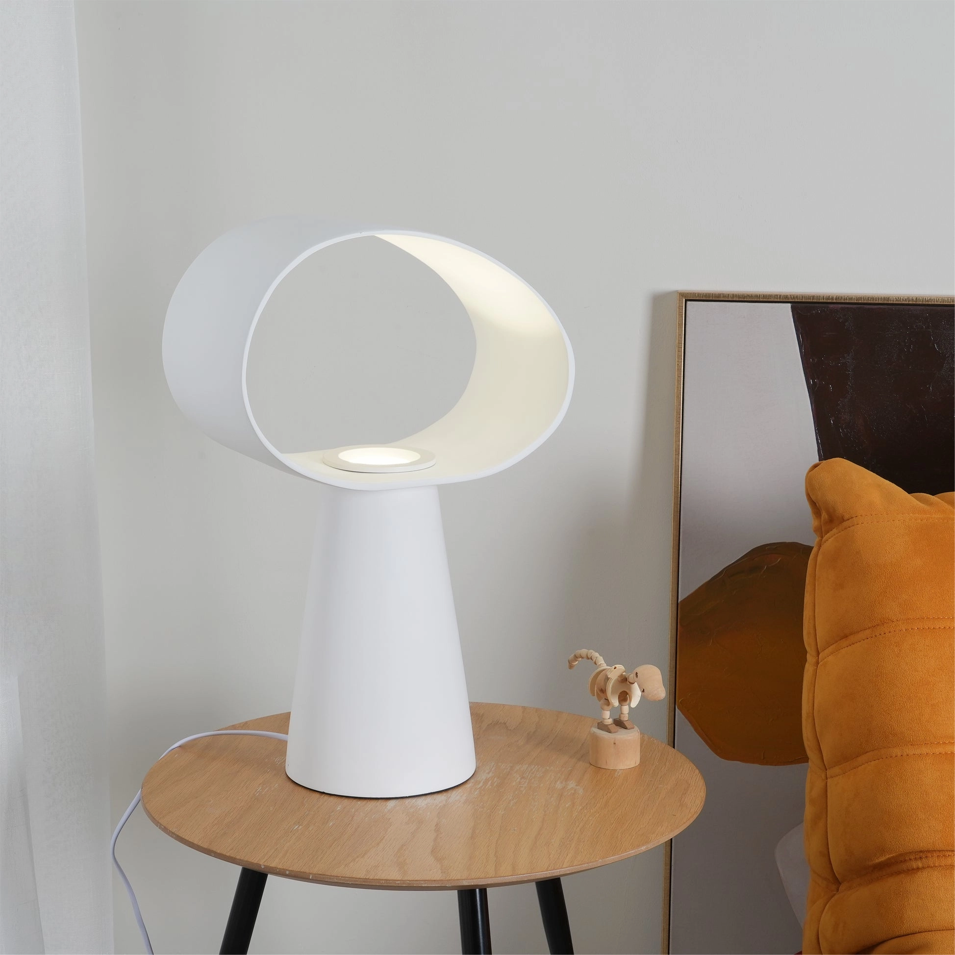 Eclipse Table Lamp