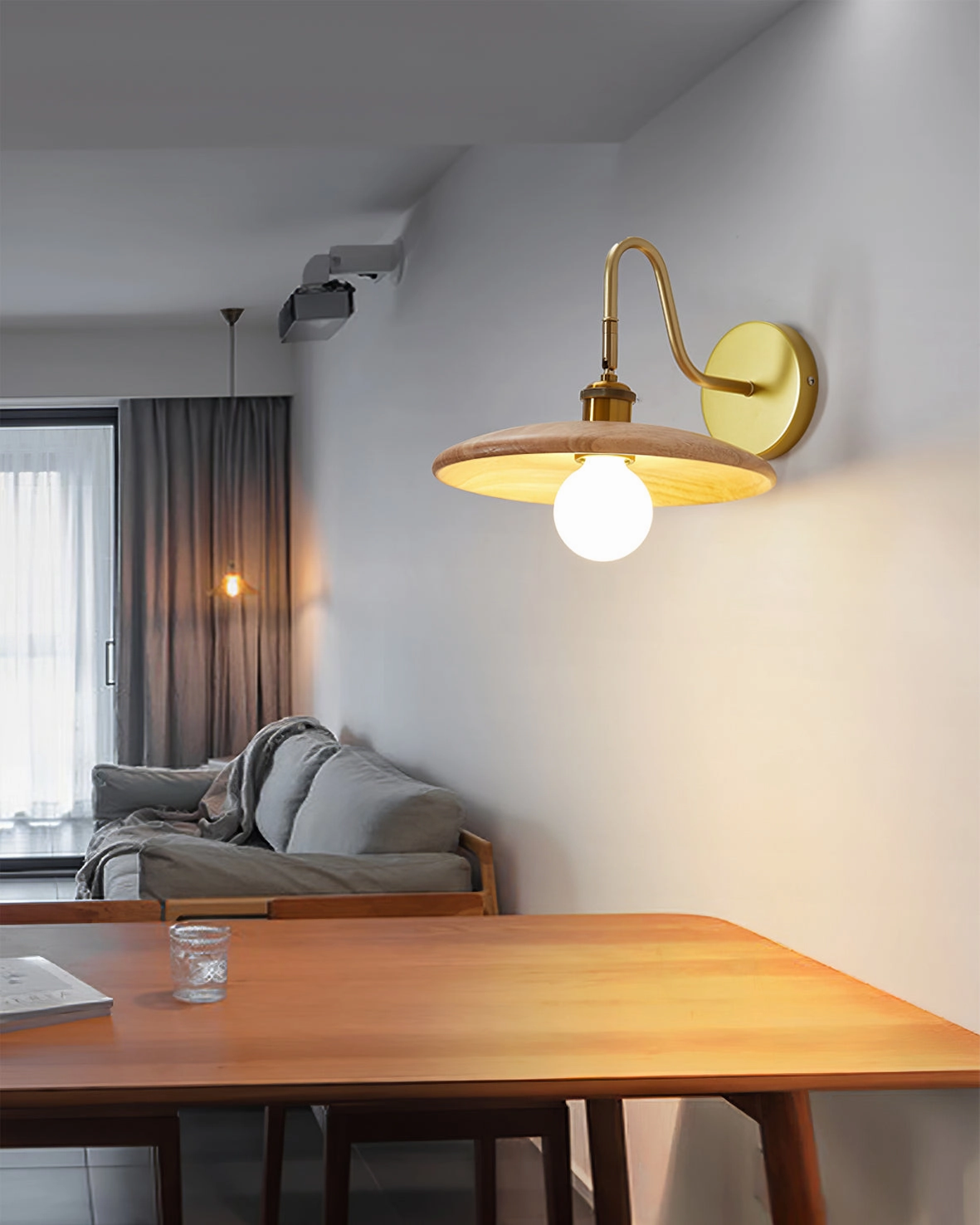 Edmund Wall Lamp