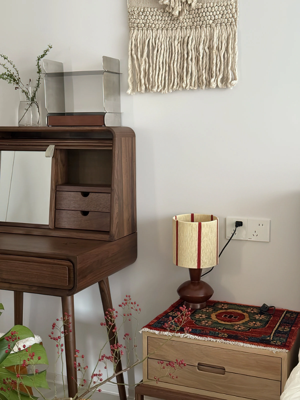 Ernest Table Lamp