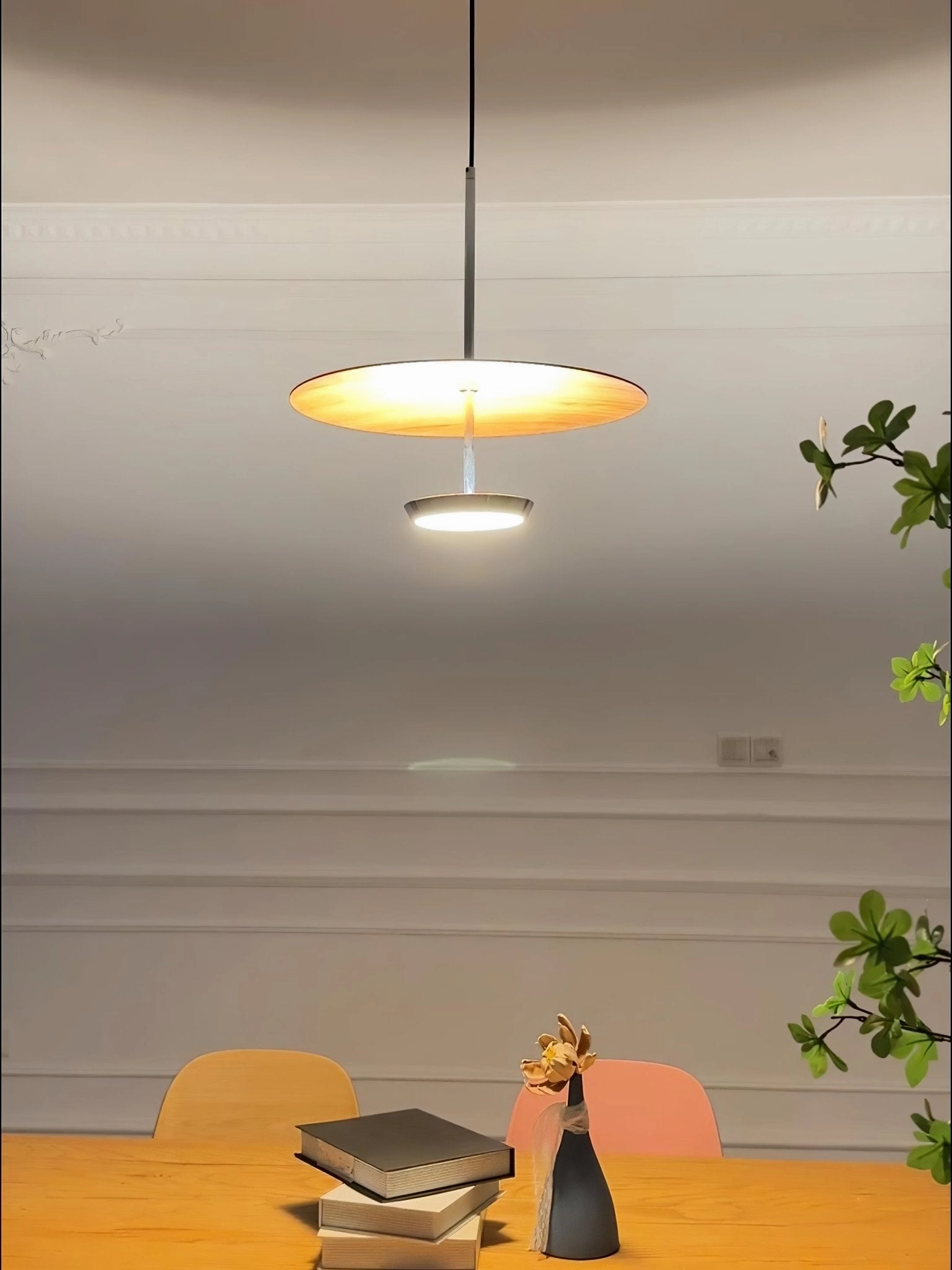 Eryndor Disc Pendant Lamp