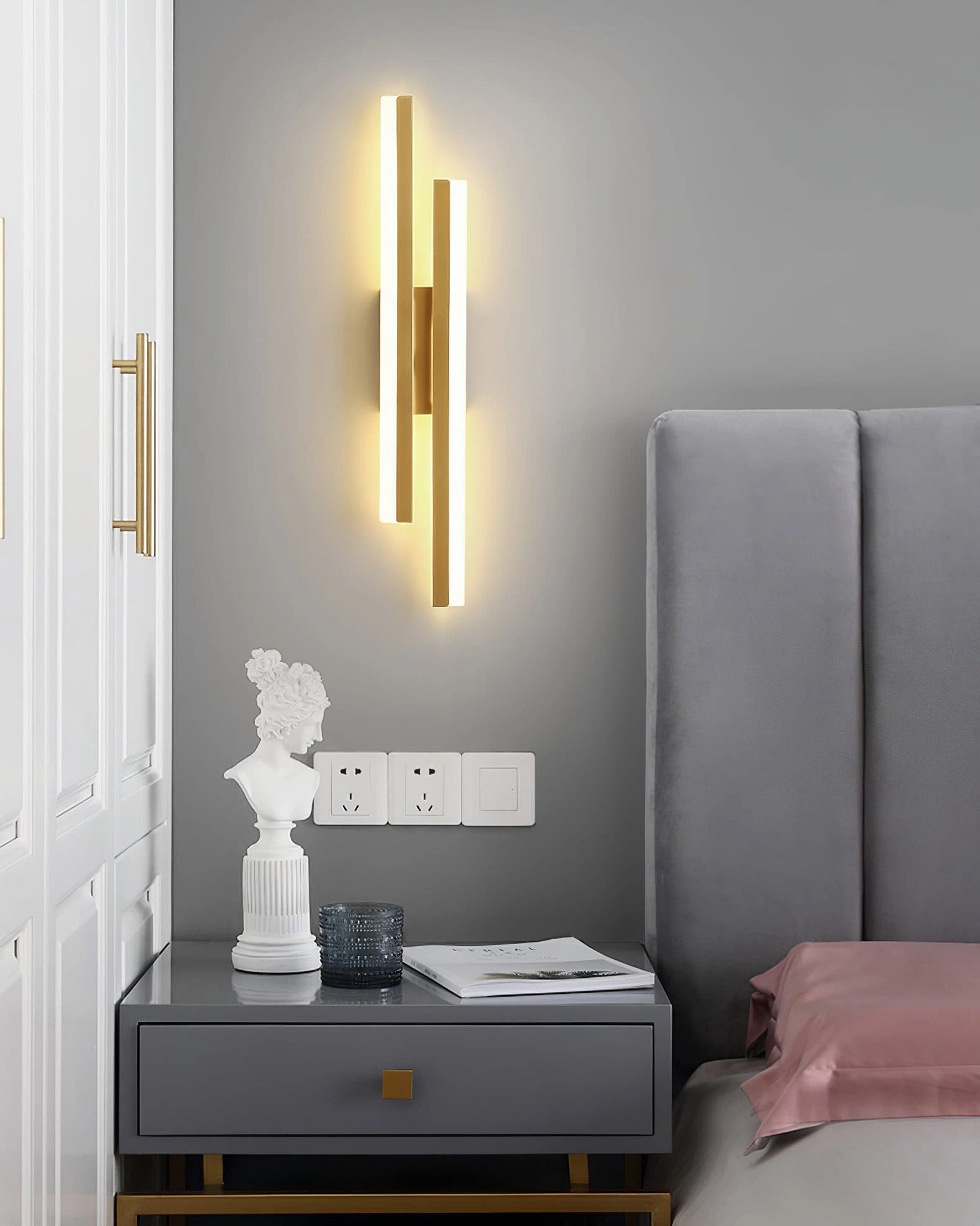 Fallon Wall Lamp