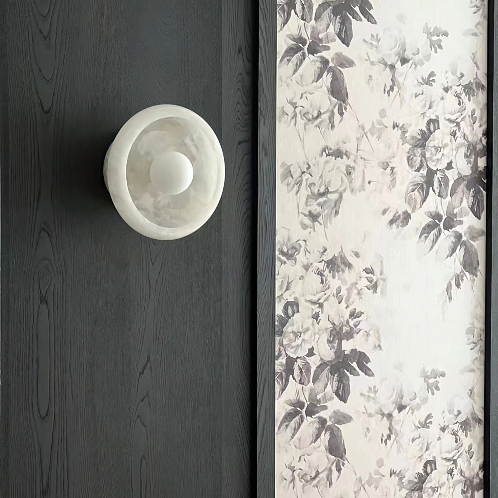 Faro Marble Wall Lamp