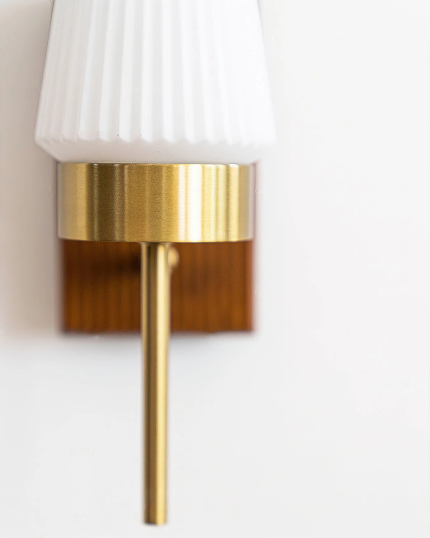 Farrell Wall Light