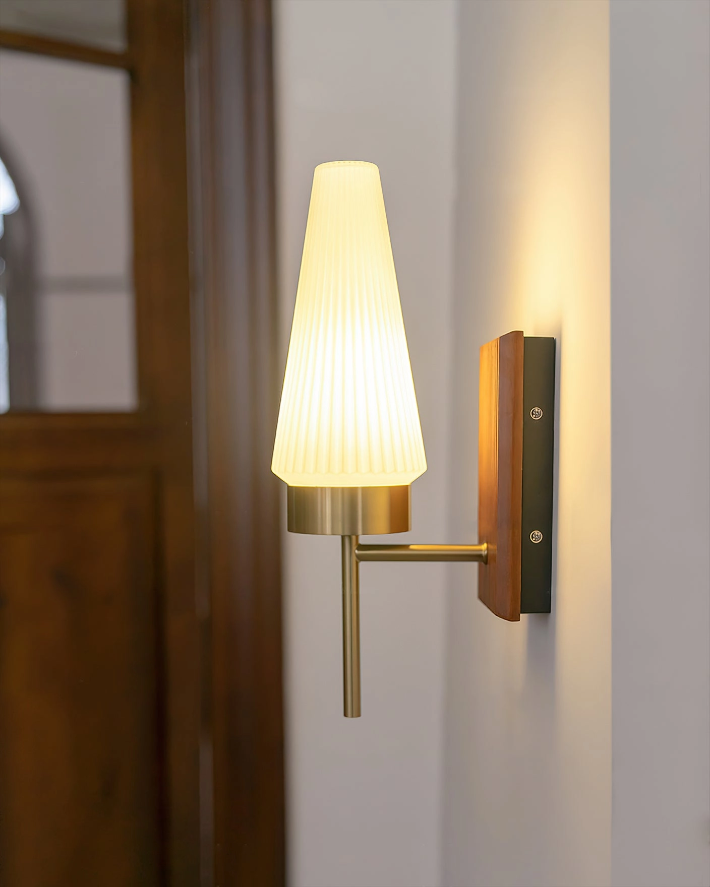 Farrell Wall Light