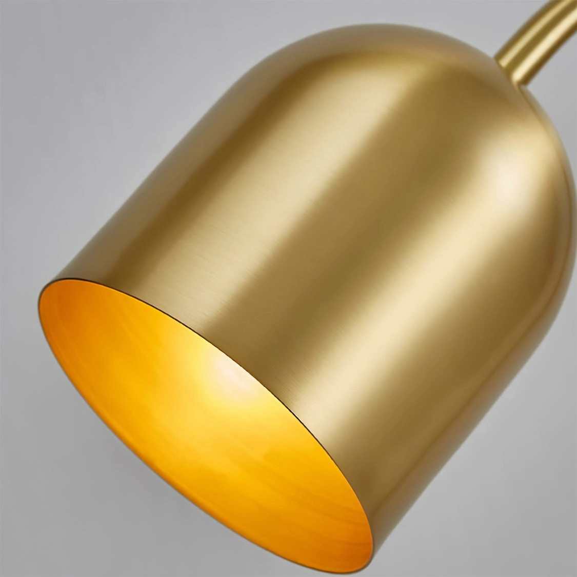 Fazrpip Table Lamp