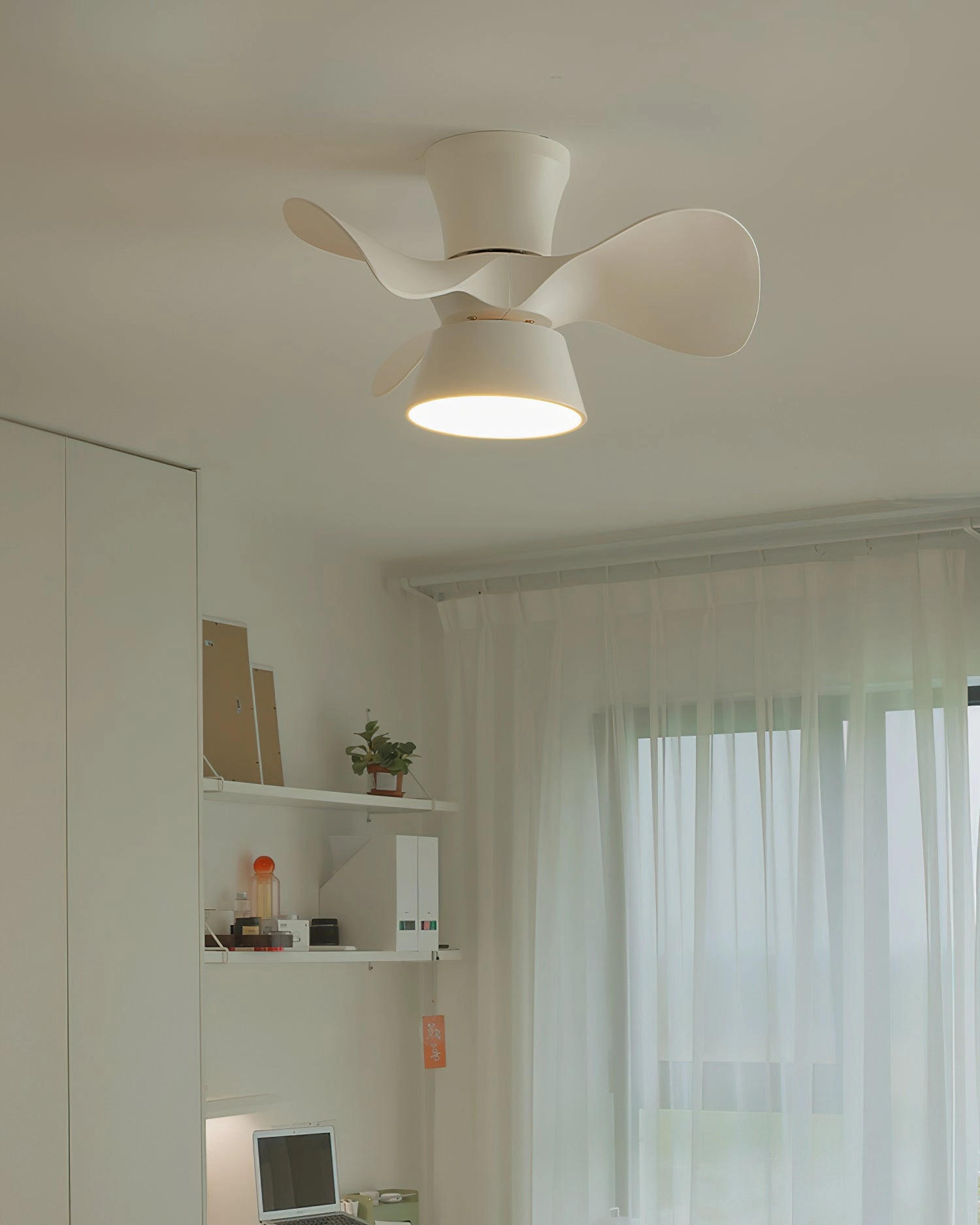 Fetcoi Ceiling Fan Light