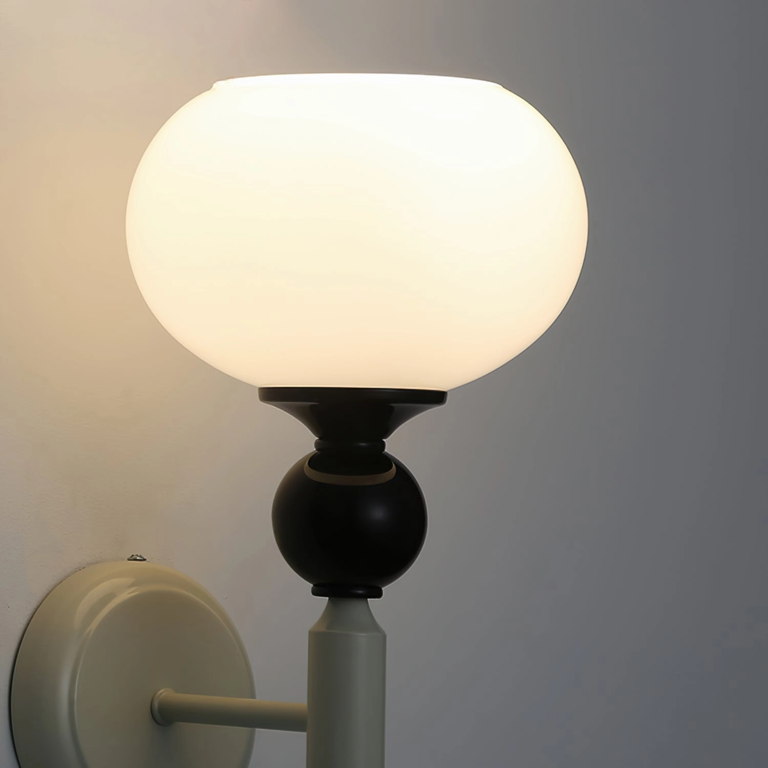 Feya Wall Lamp