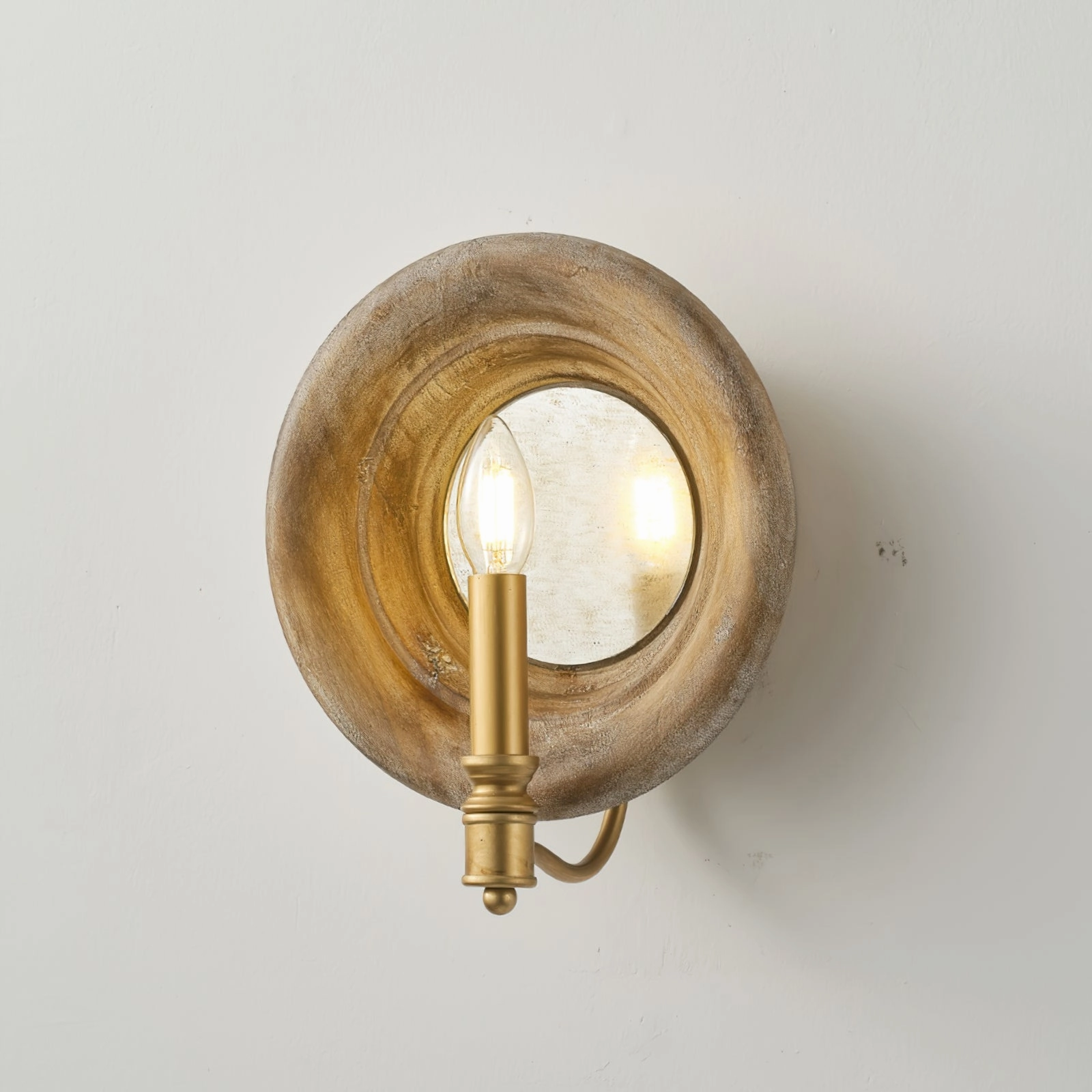 Finn Wall Lamp