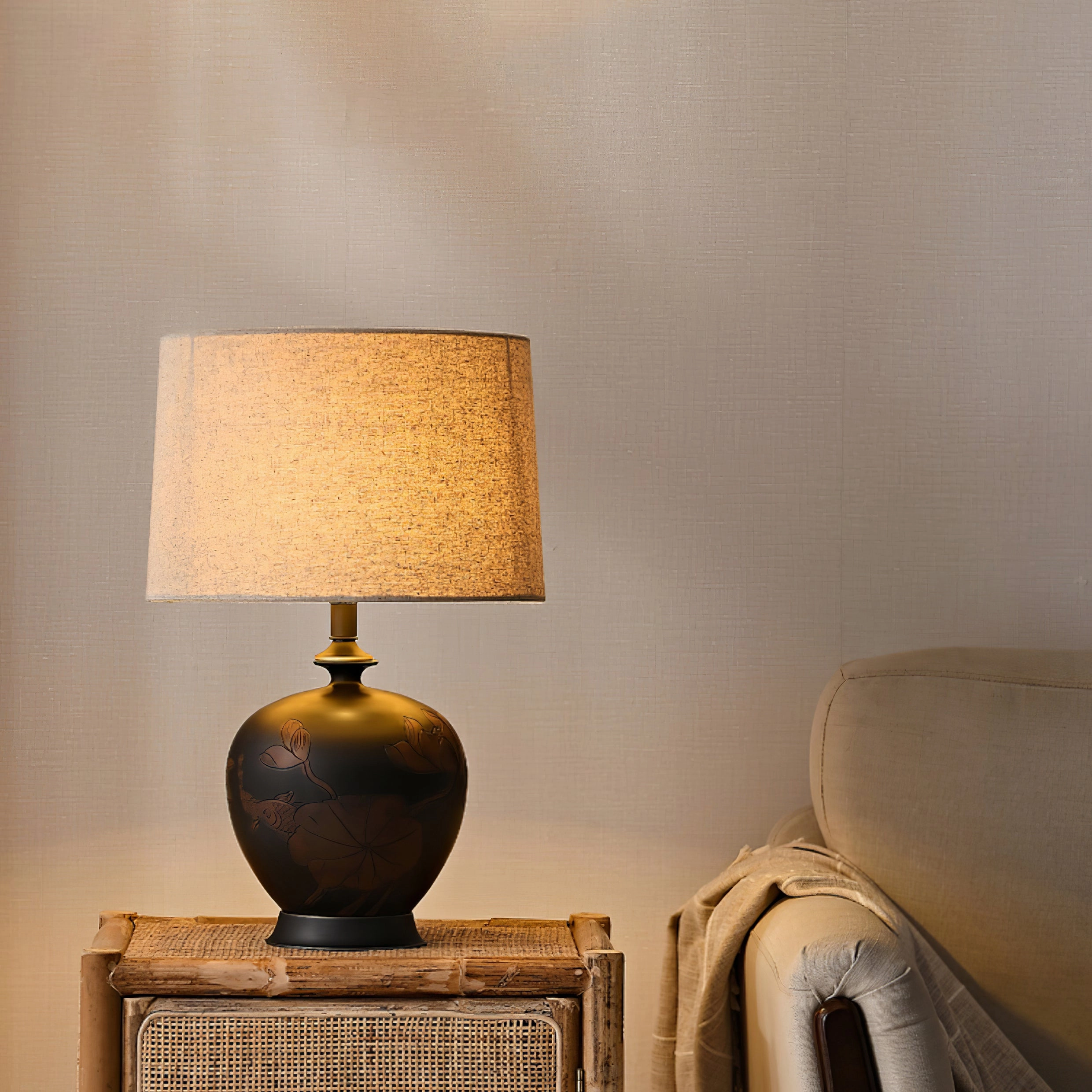 Fish Motif Ceramic Table Lamp
