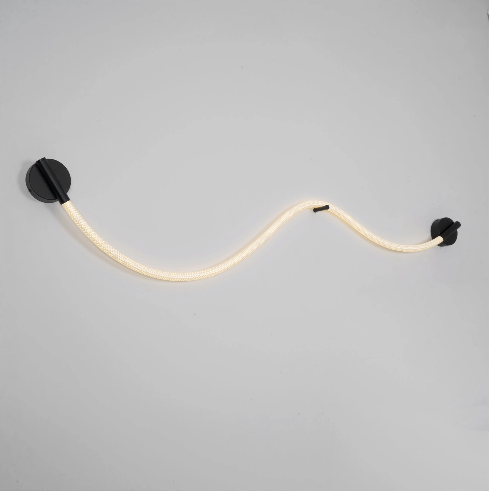 Flecto Tube Wall Lamp
