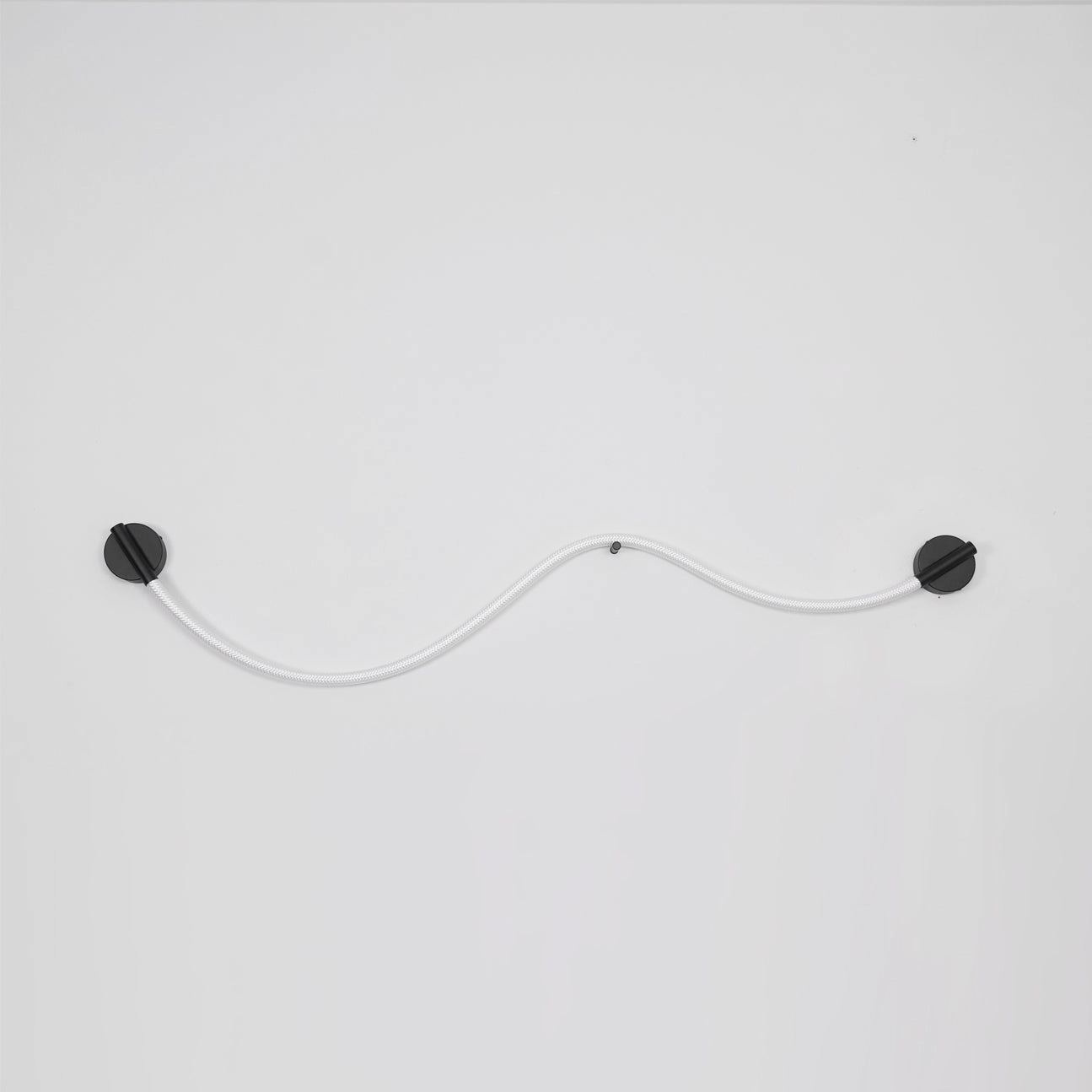 Flecto Tube Wall Lamp