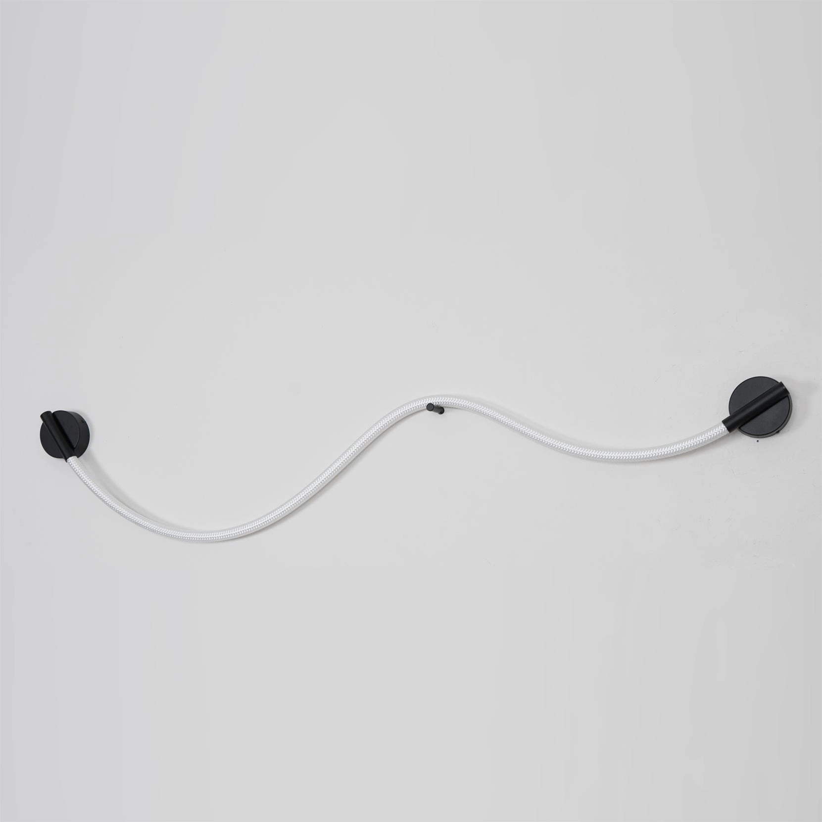 Flecto Tube Wall Lamp
