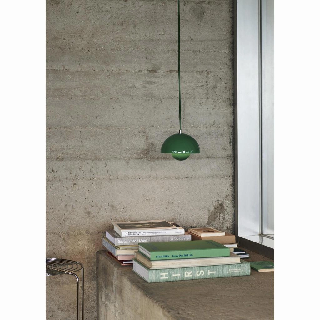 FLOWERPOT PENDEL VP10 SIGNAL GREEN - &TRADITION