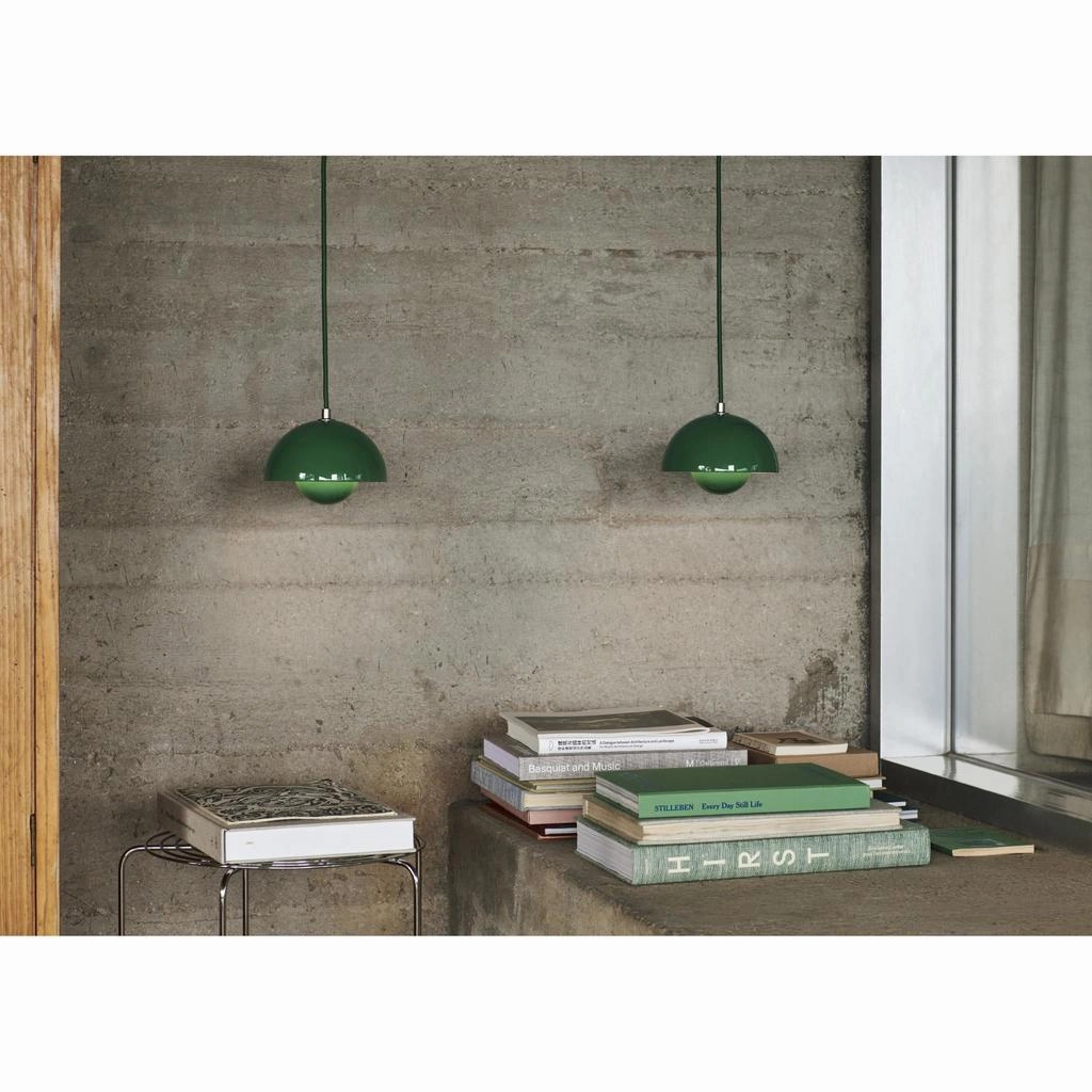FLOWERPOT PENDEL VP10 SIGNAL GREEN - &TRADITION