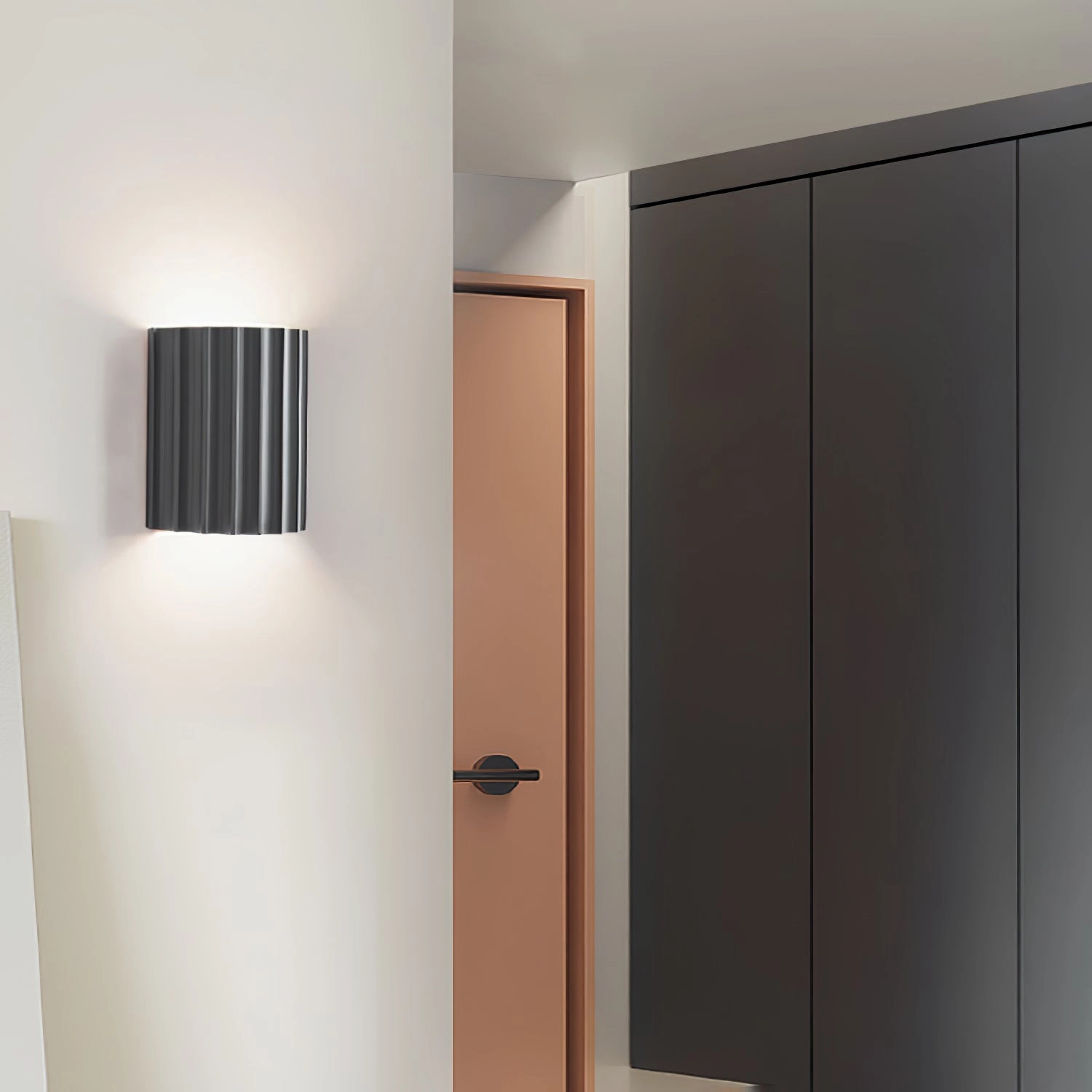 Fluted Resin Wall Lamp