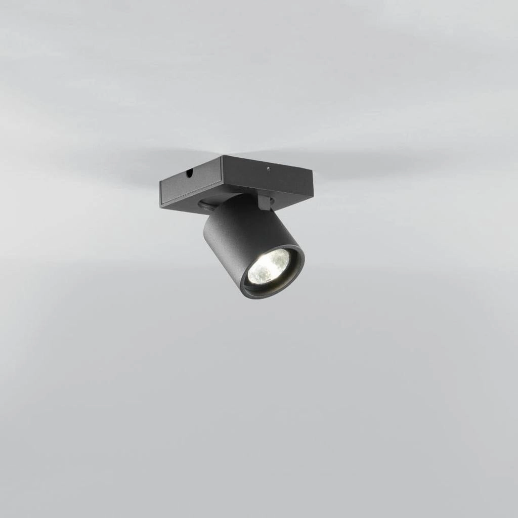 Focus Mini 1 LED Sort - 2700K - LIGHT-POINT tall arc lamp for living room