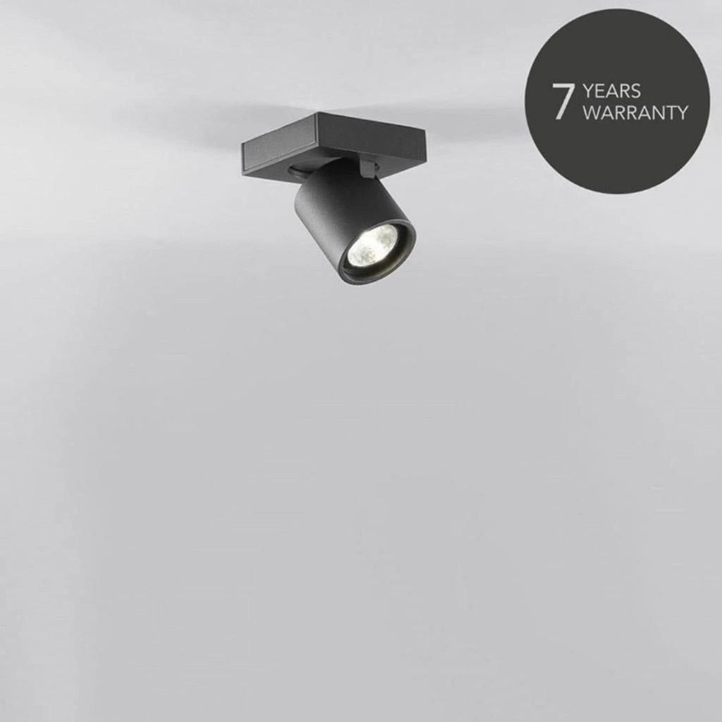 Focus Mini 1 Spots Sort LED tall arc lamp for living room
