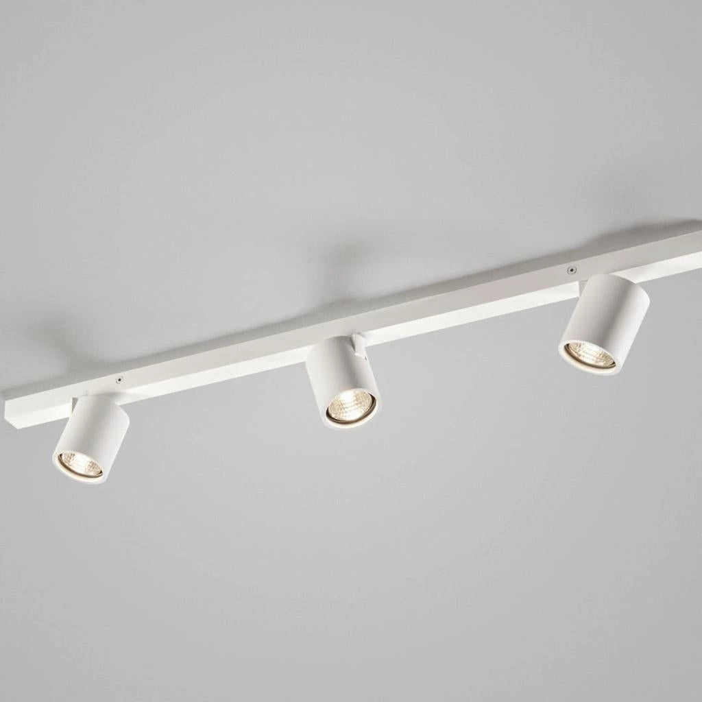 Focus Mini Line Spots Hvid LED tall arc lamp for living room