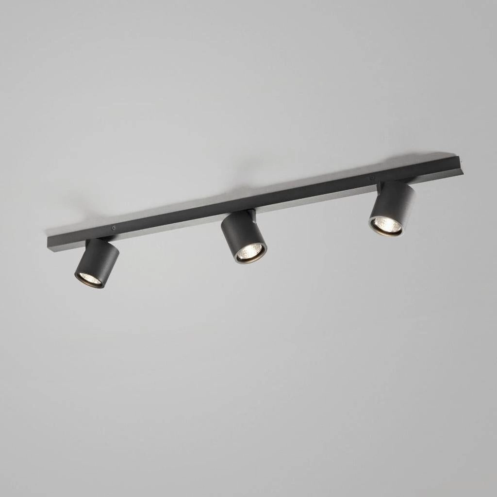 Focus Mini Line Spots Sort LED tall arc lamp for living room