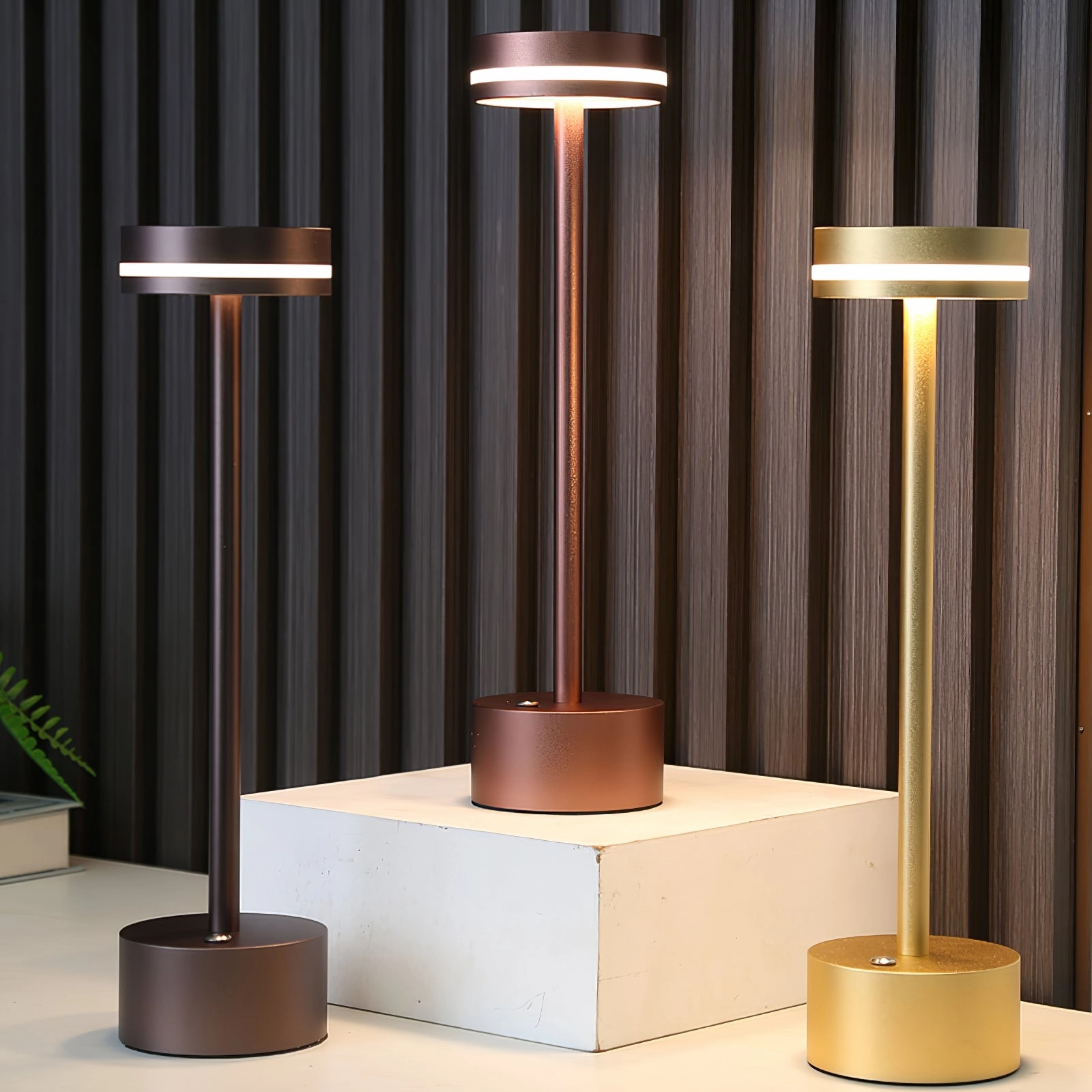 Funtaphanta LED Table lamp