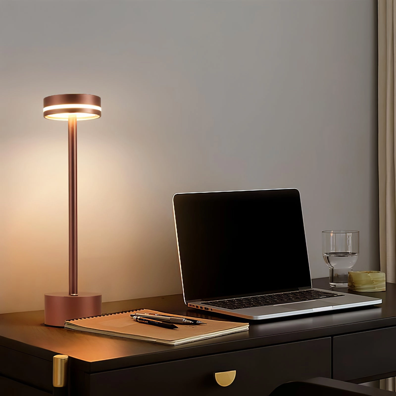 Funtaphanta LED Table lamp