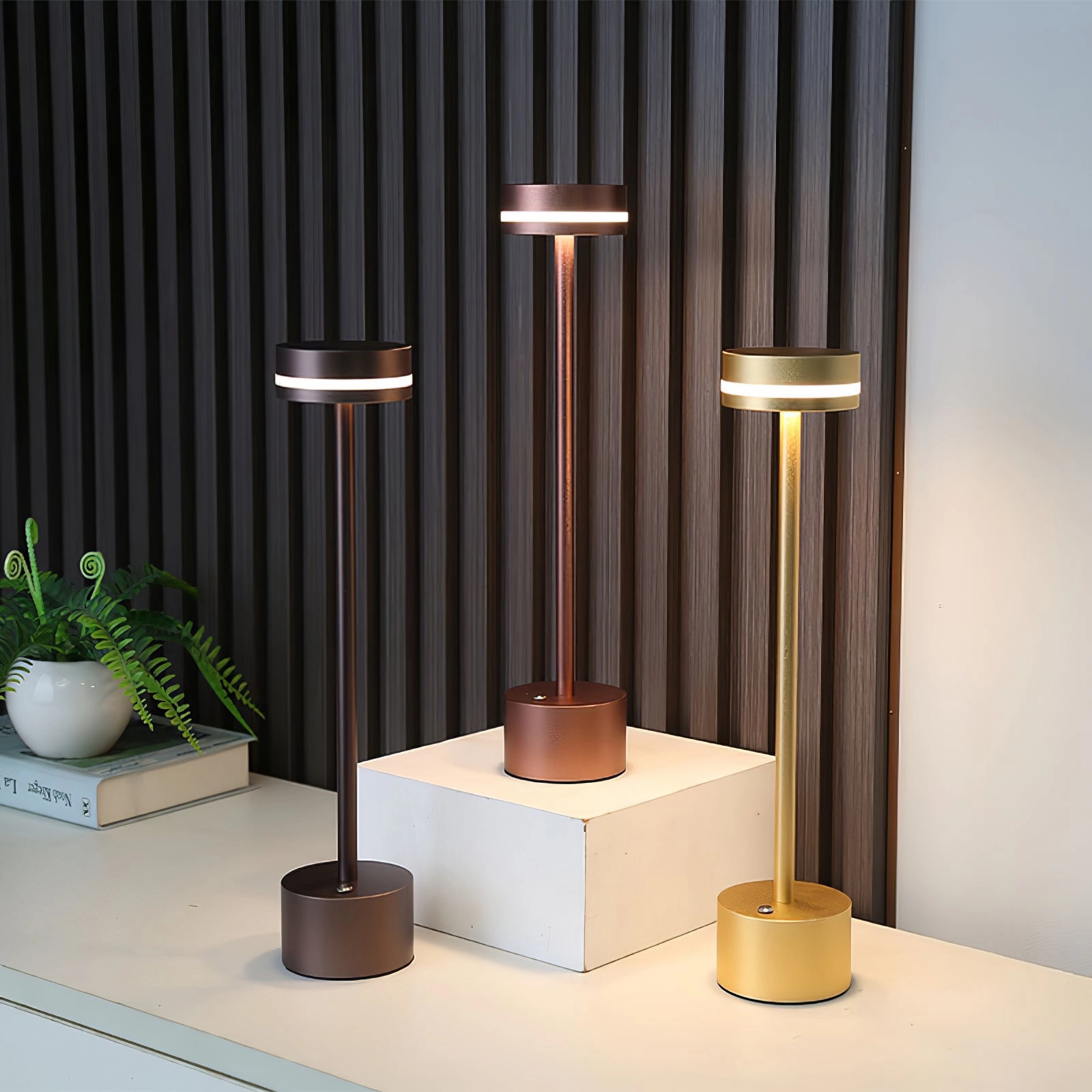 Funtaphanta LED Table lamp