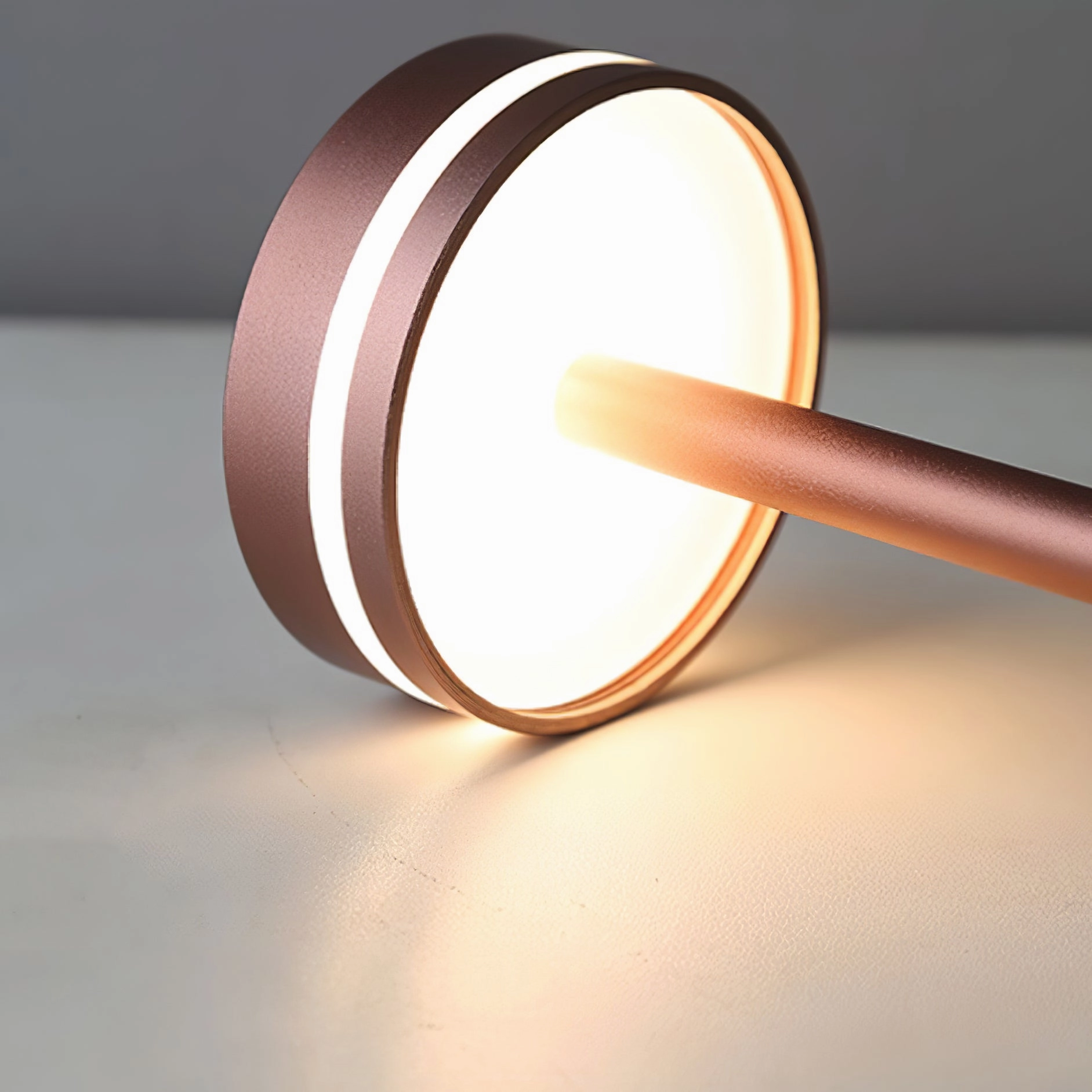 Funtaphanta LED Table lamp