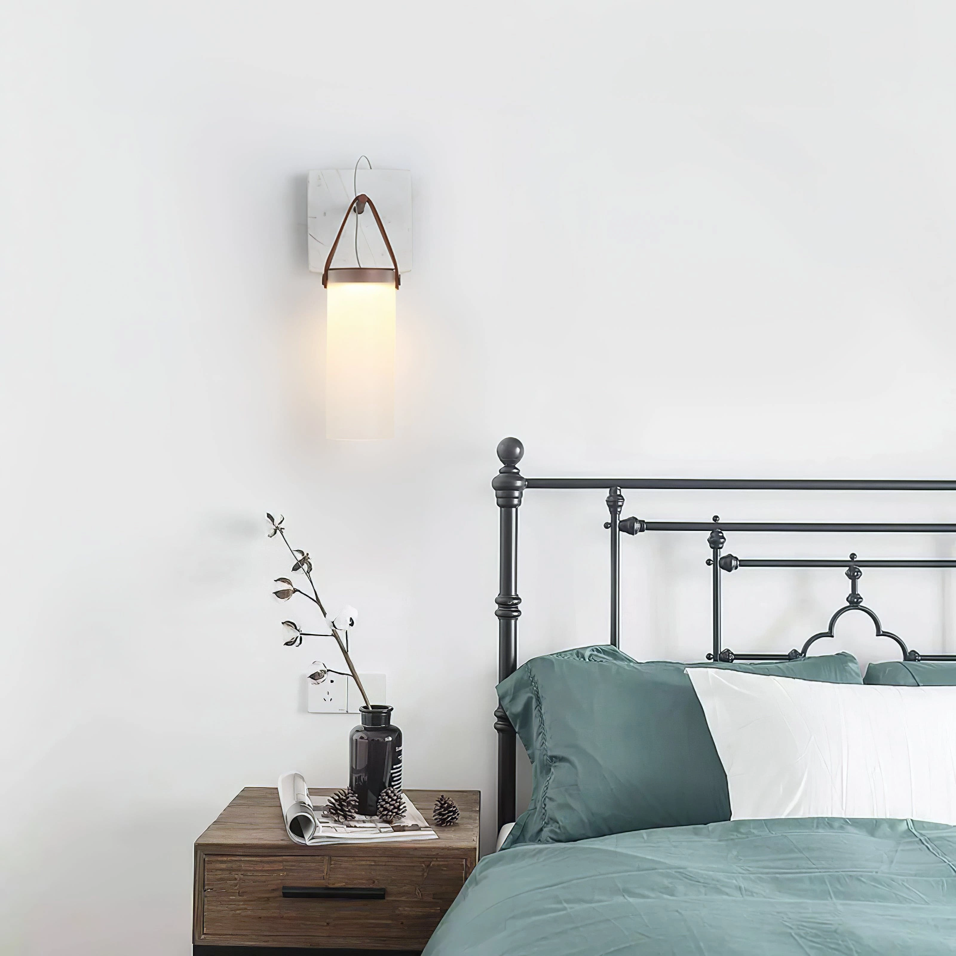 Galerie Fontana Wall Lamp