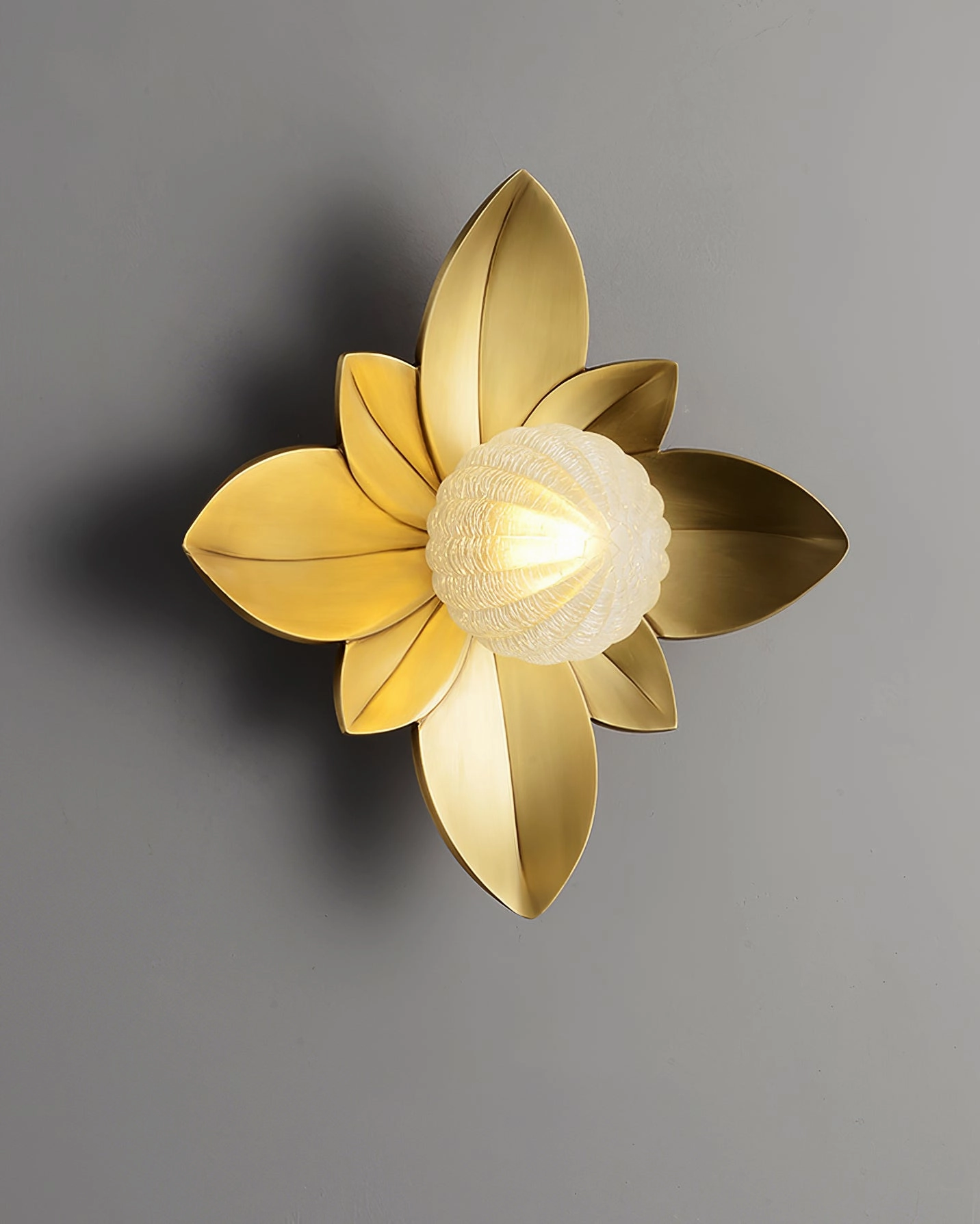 Gigi Wall Lamp