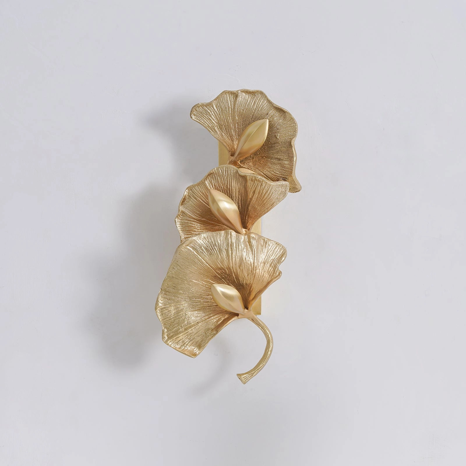 Ginkgo Leaf Wall Lamp
