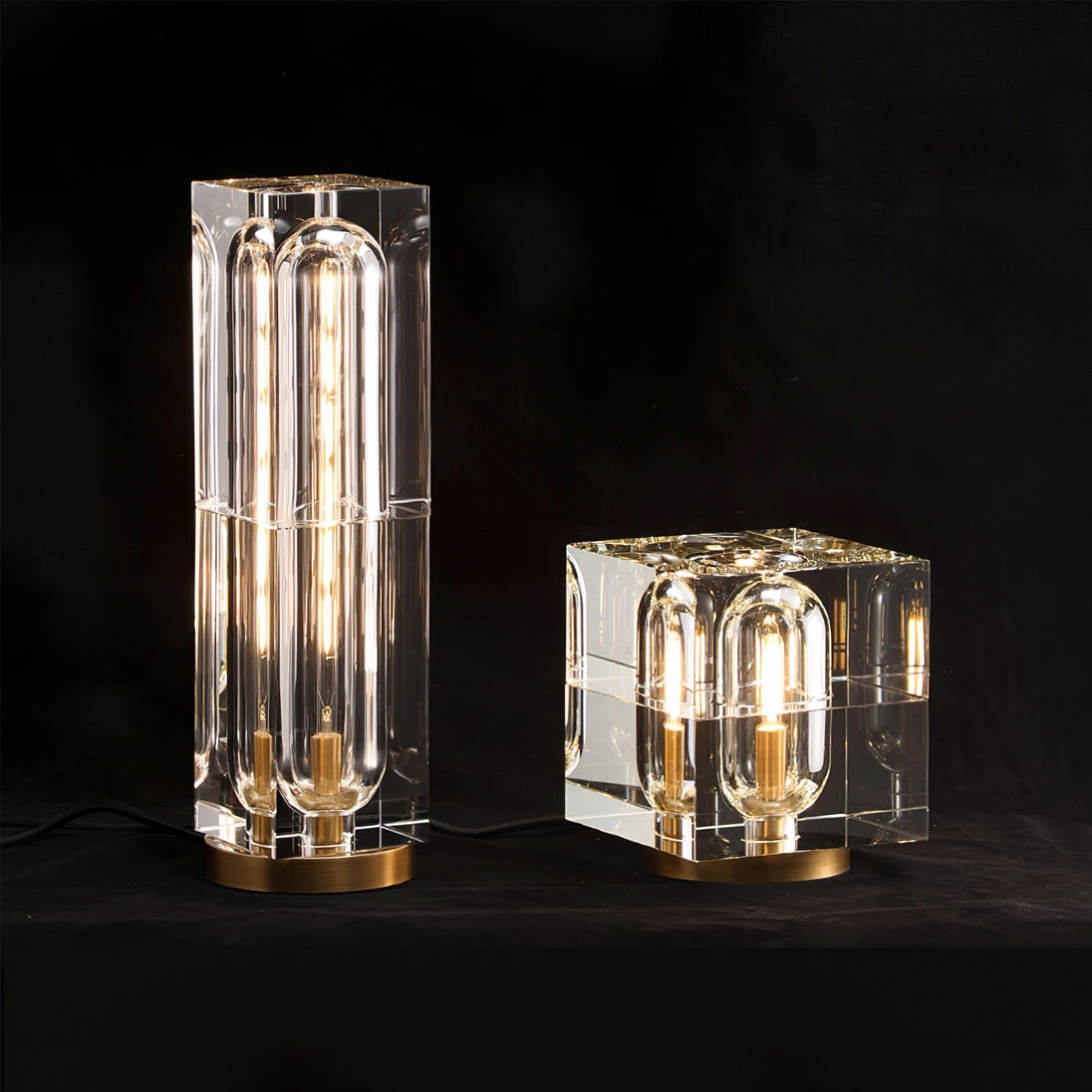 Glacon Table Lamp