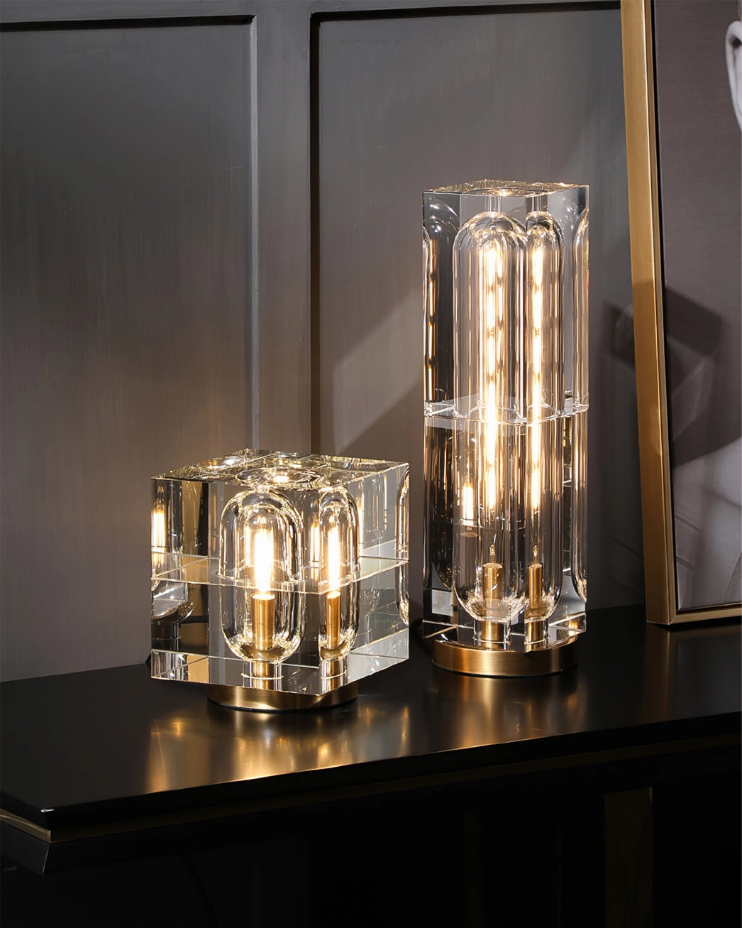 Glacon Table Lamp