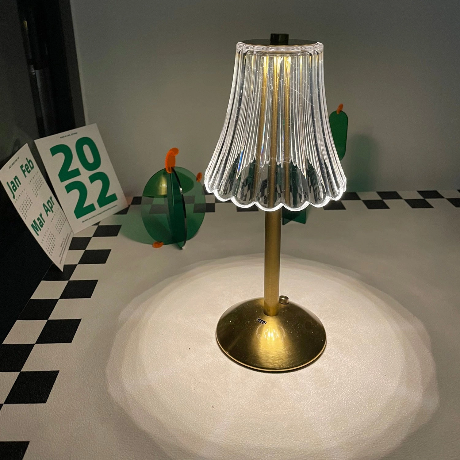 Glitters Table Lamp