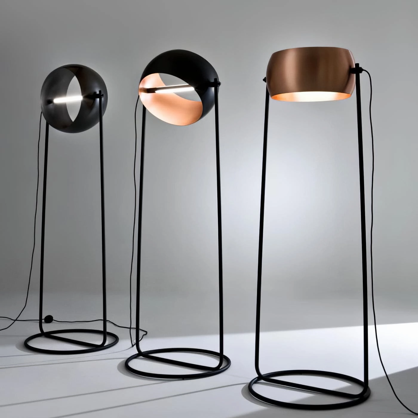 Globe Table Lamp