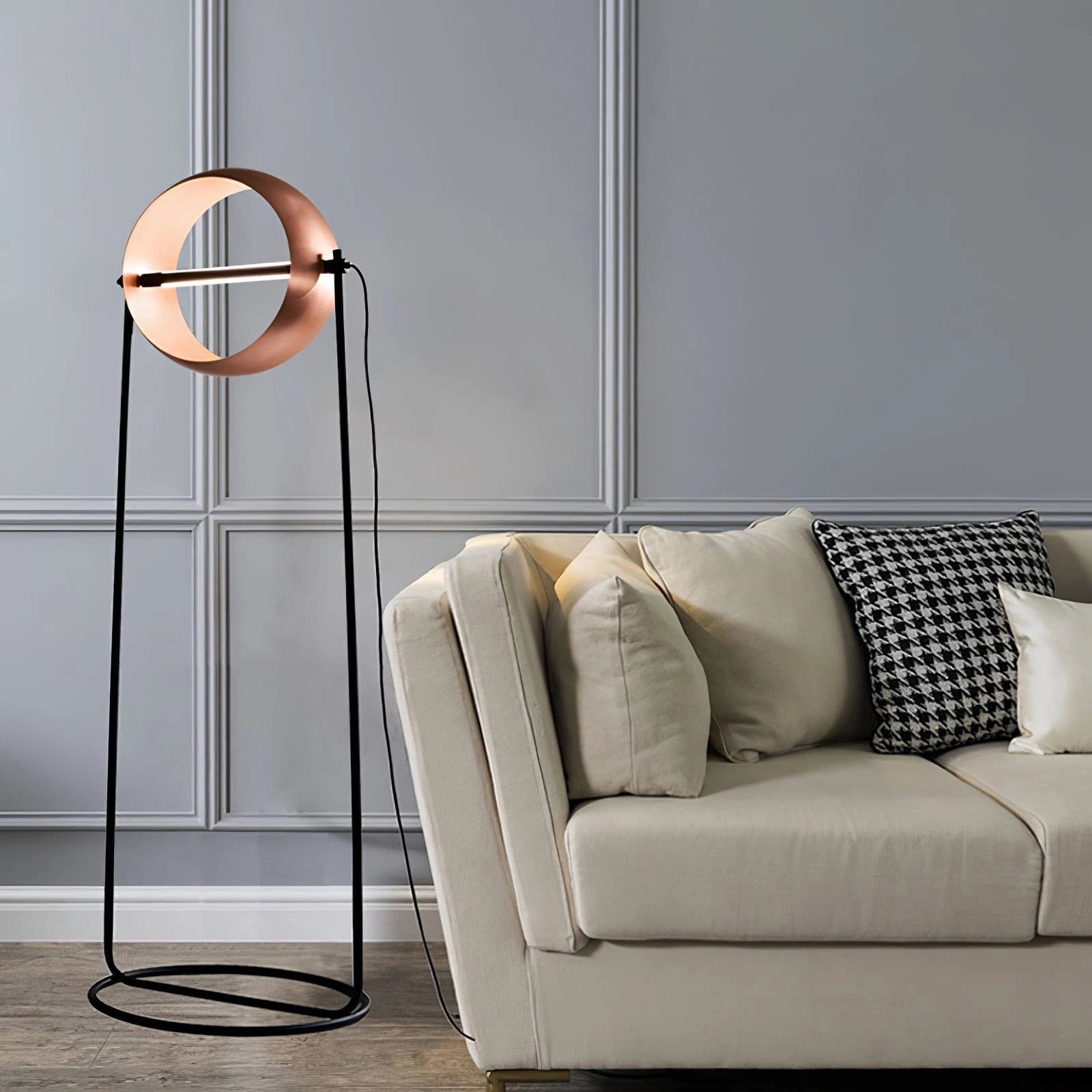 Globe Table Lamp