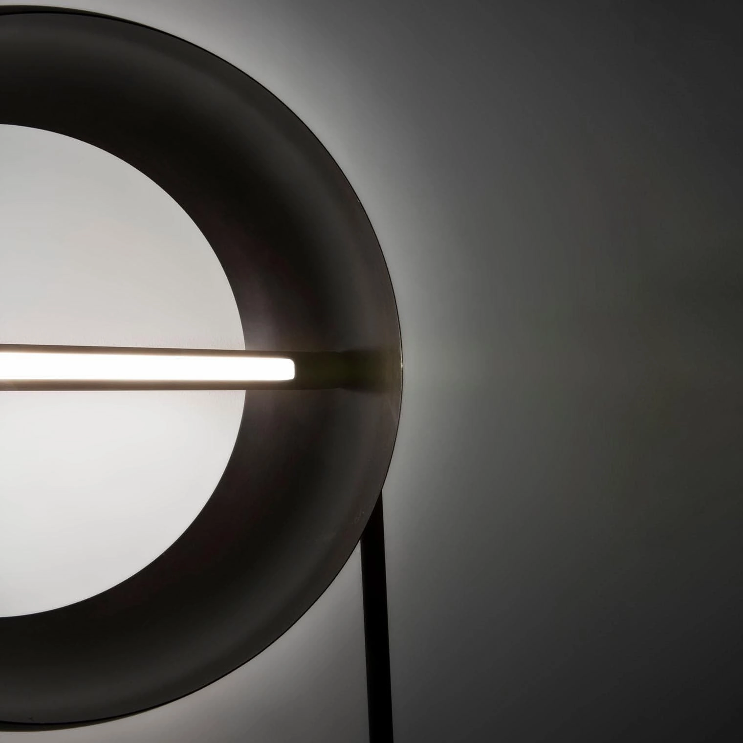 Globe Table Lamp