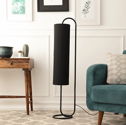 Graceful Full Black  Curve Plant Stand creative lampshade design