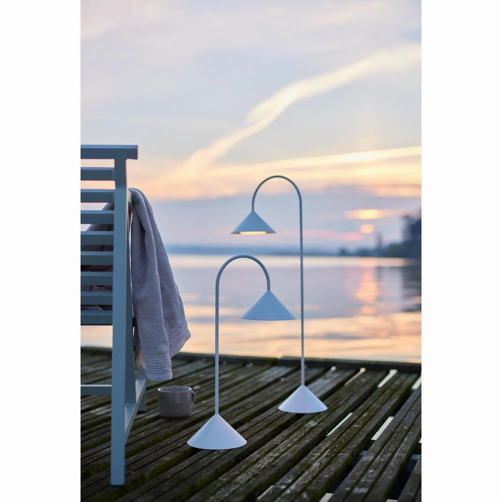 GRASP BORDLAMPE H47 MAT HVID PORTABLE