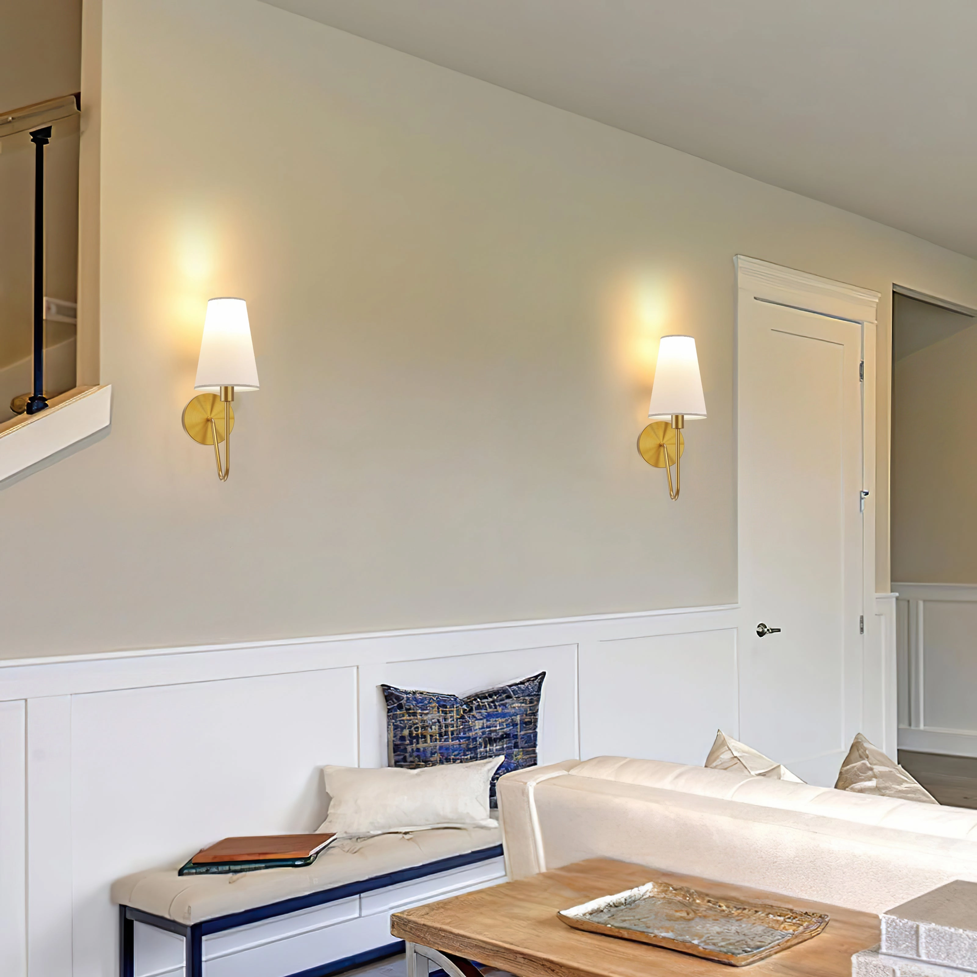 Griffin Wall Lamp