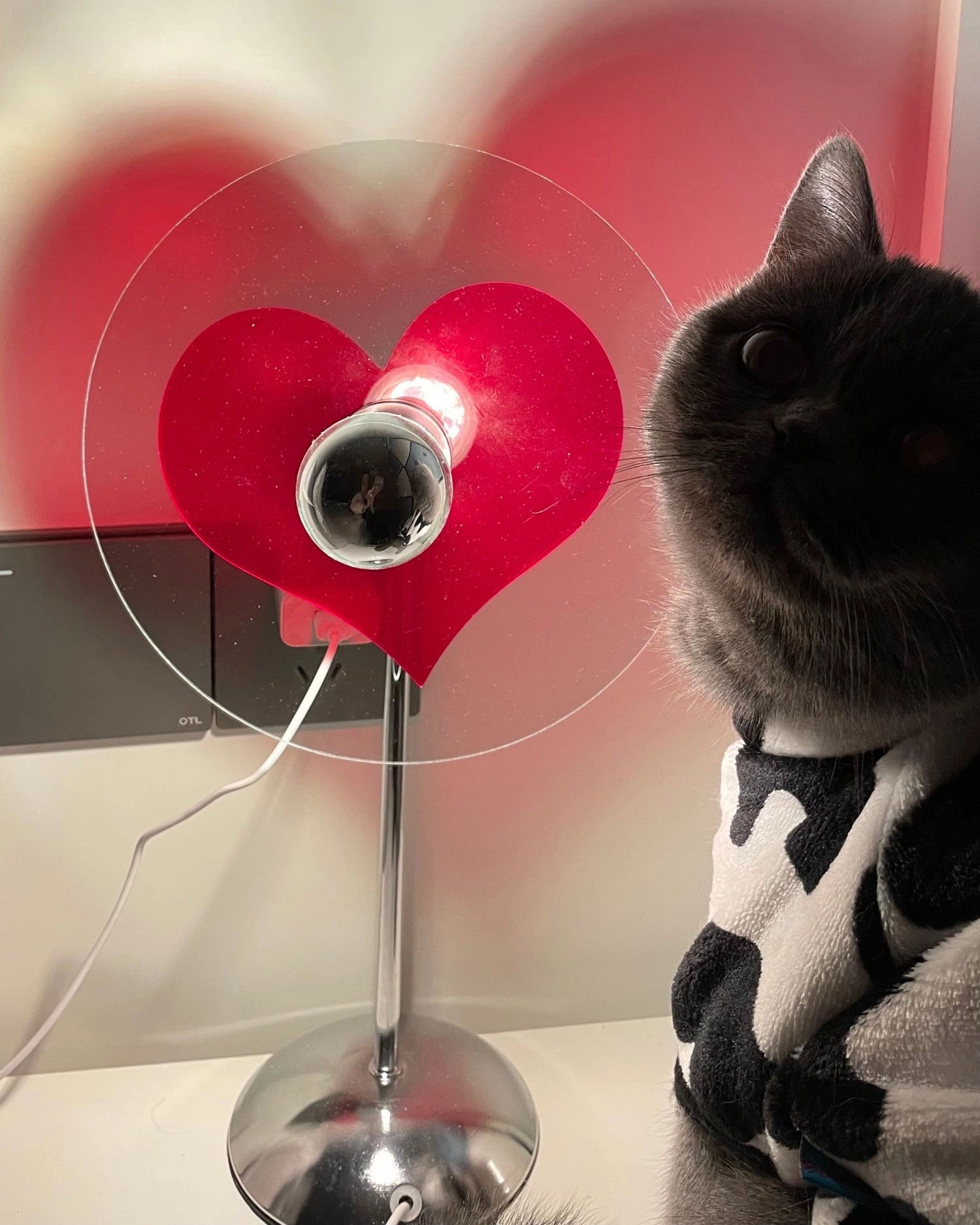 Heart Atmosphere Table Lamp